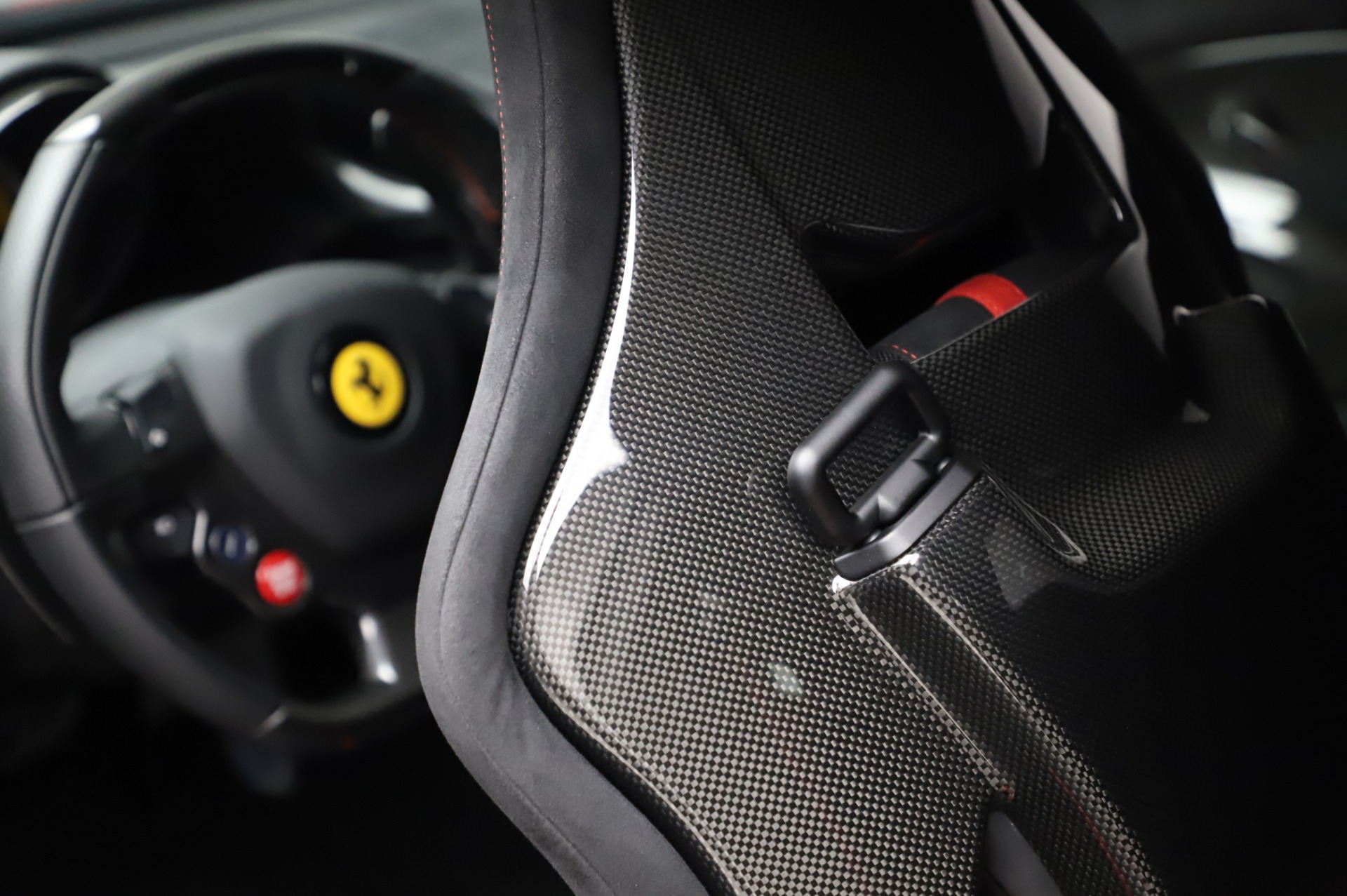 2019 Ferrari 488 Pista, 18/20