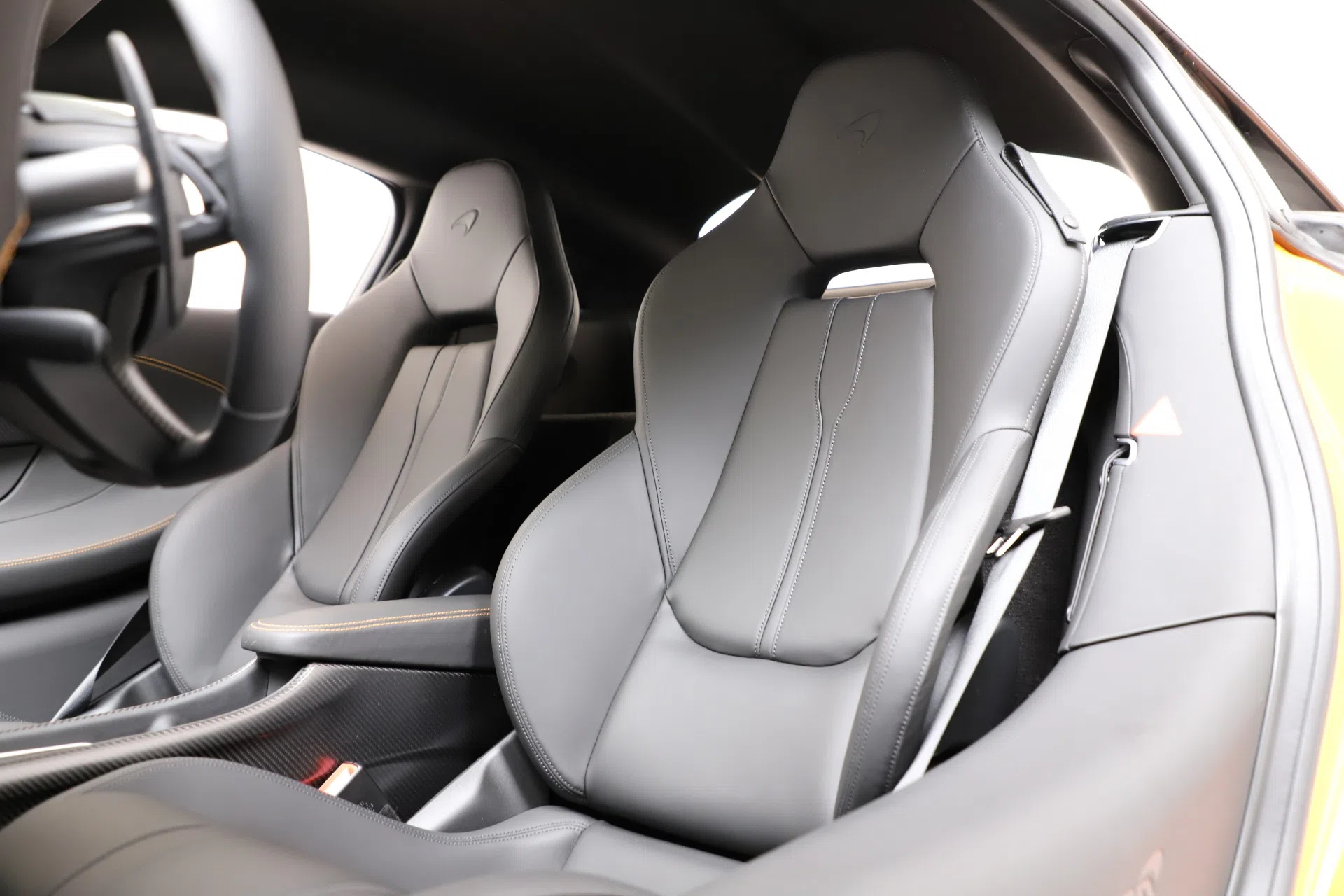 2019 McLaren 600LT interior, seats, Jet Black