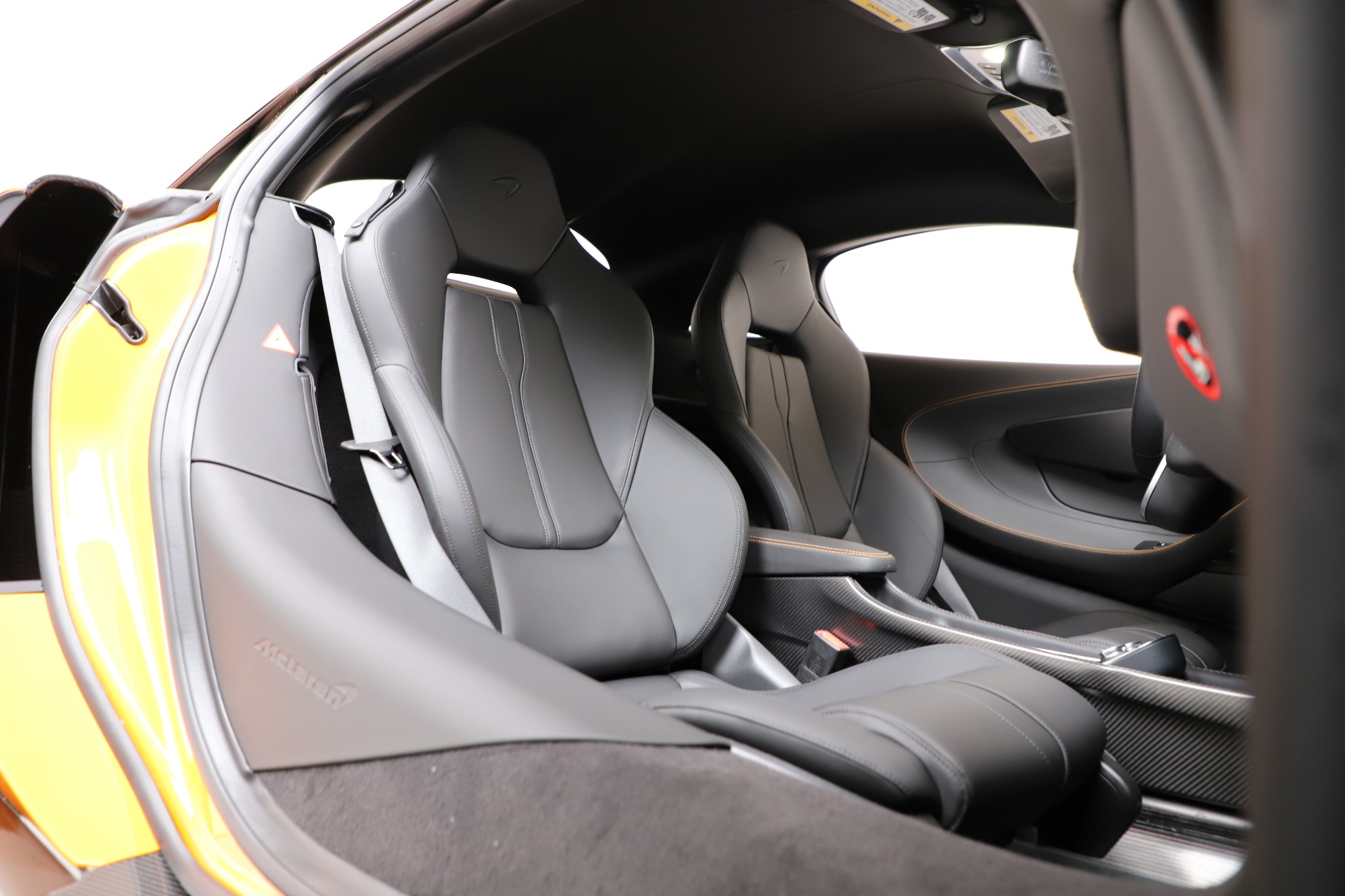 2019 McLaren 600LT, 16/19