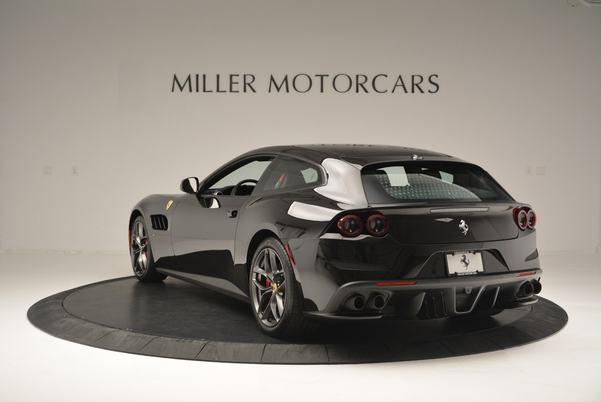 2018 Ferrari GTC4Lusso T, 20/20