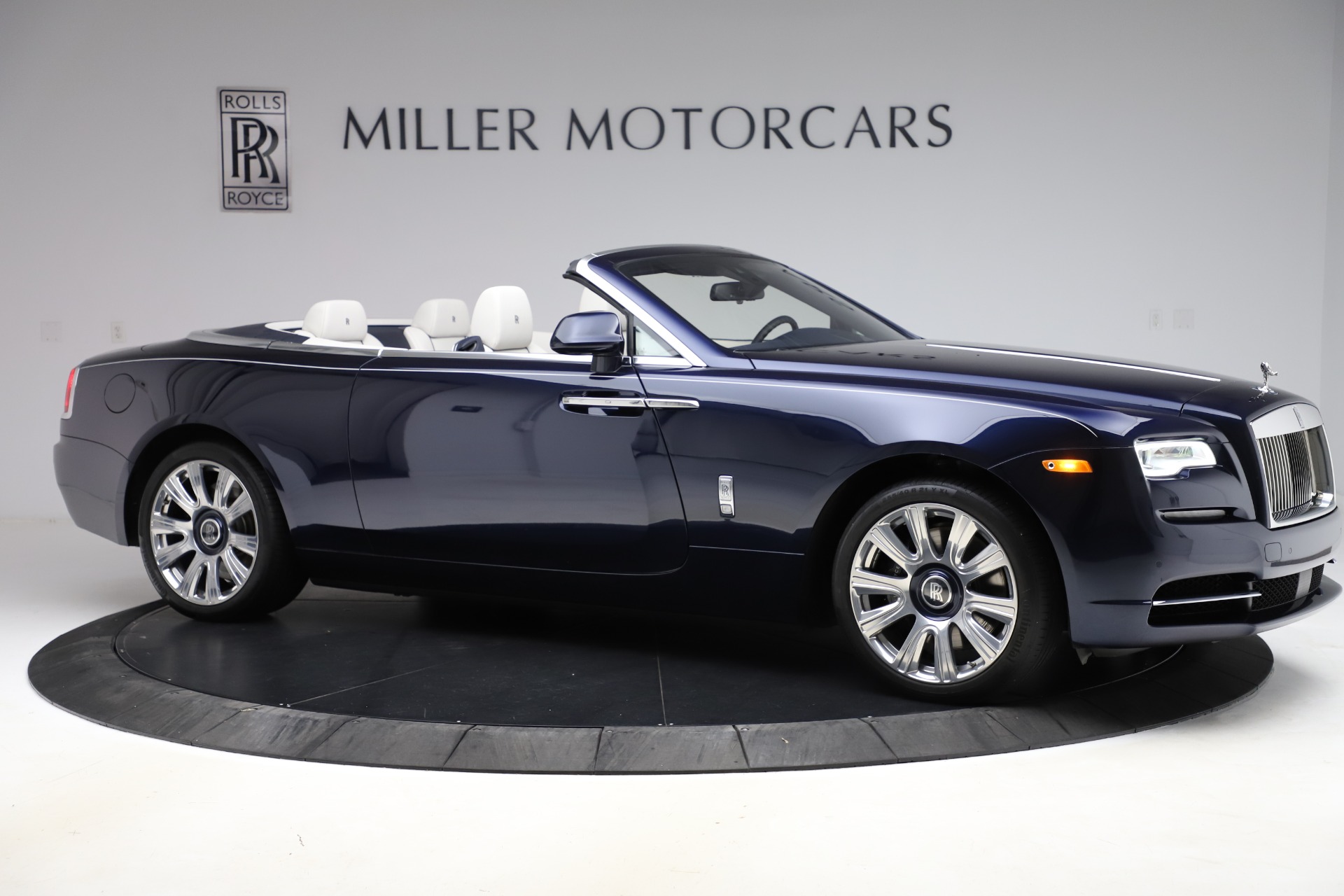 2016 Rolls-Royce Dawn, 4/18