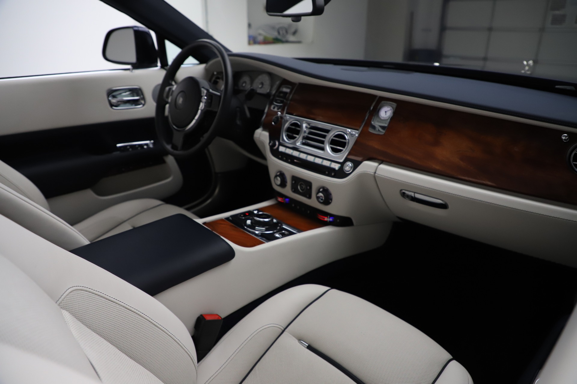 2016 Rolls-Royce Dawn, 12/18