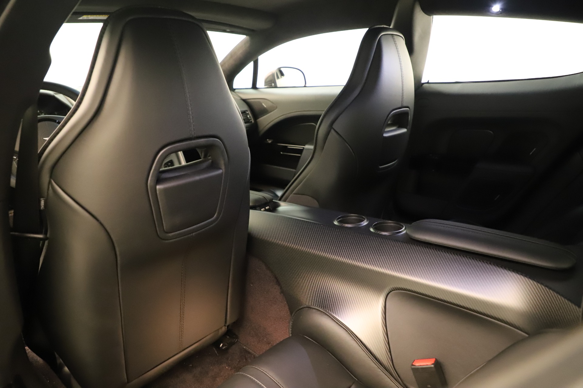2019 Aston Martin Rapide V12 AMR, 16/20