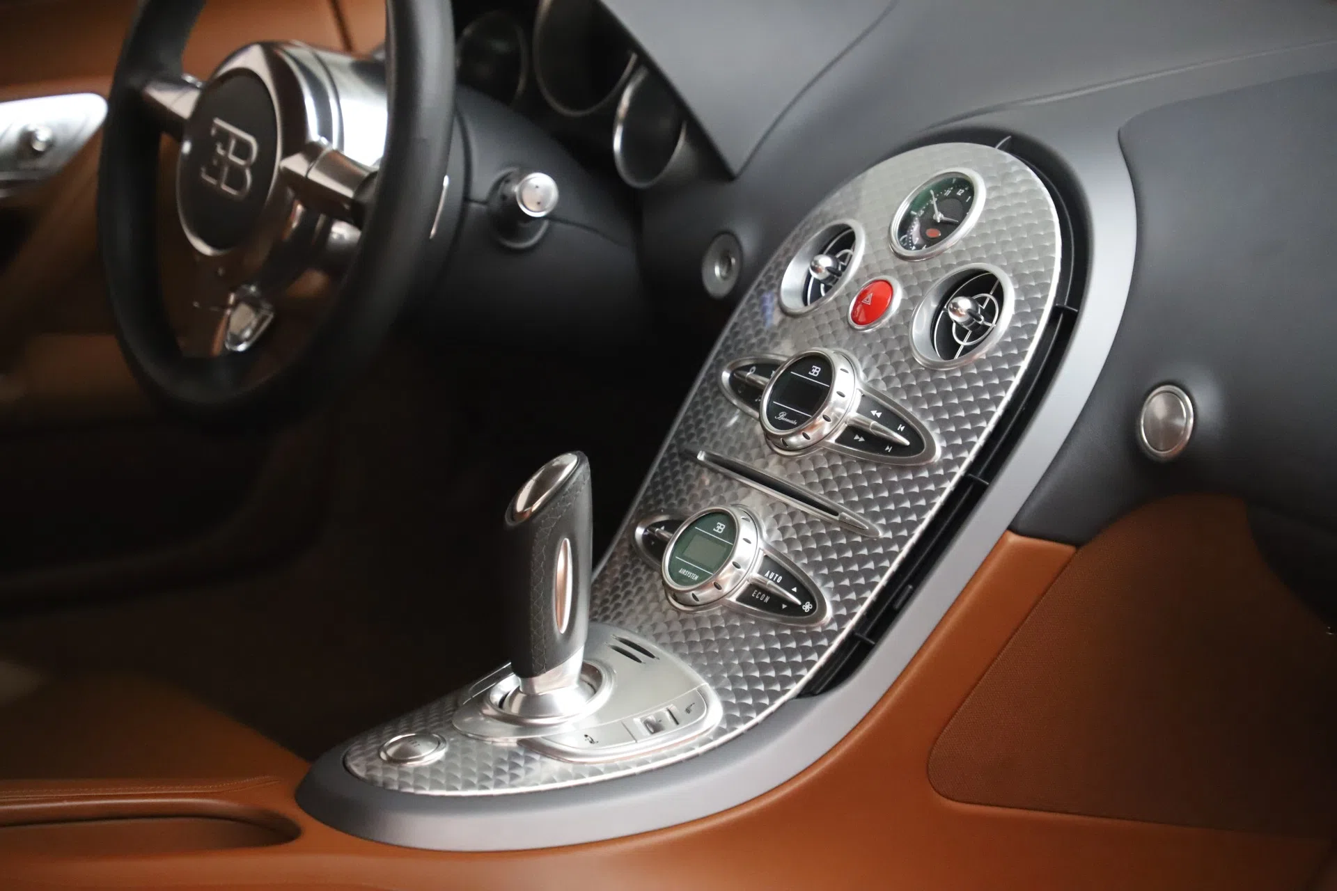 2008 Bugatti Veyron 16.4 Coupe interior, Brown/Blue