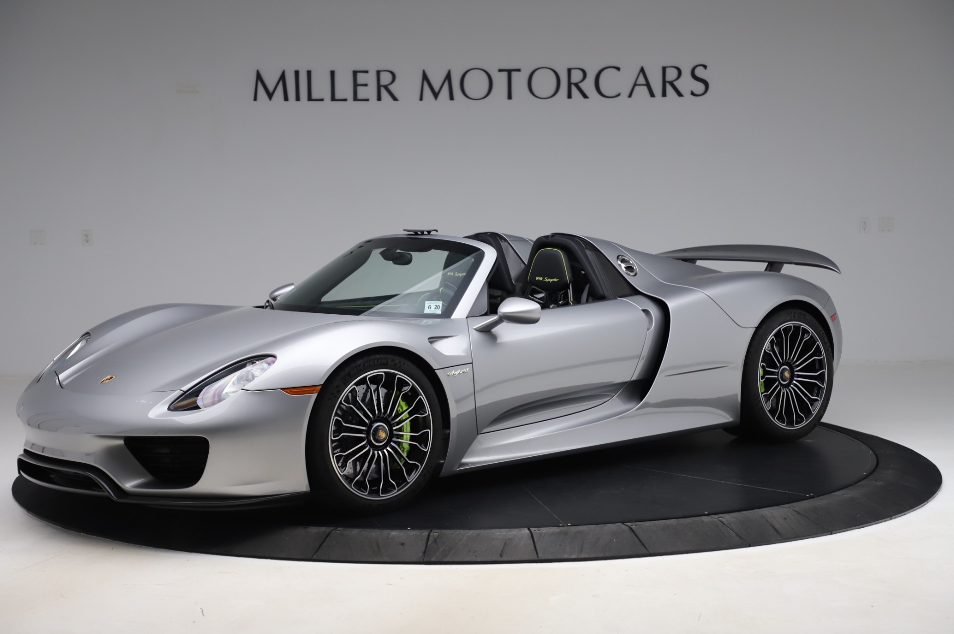 2018 Porsche 918 Spyder, 2/20