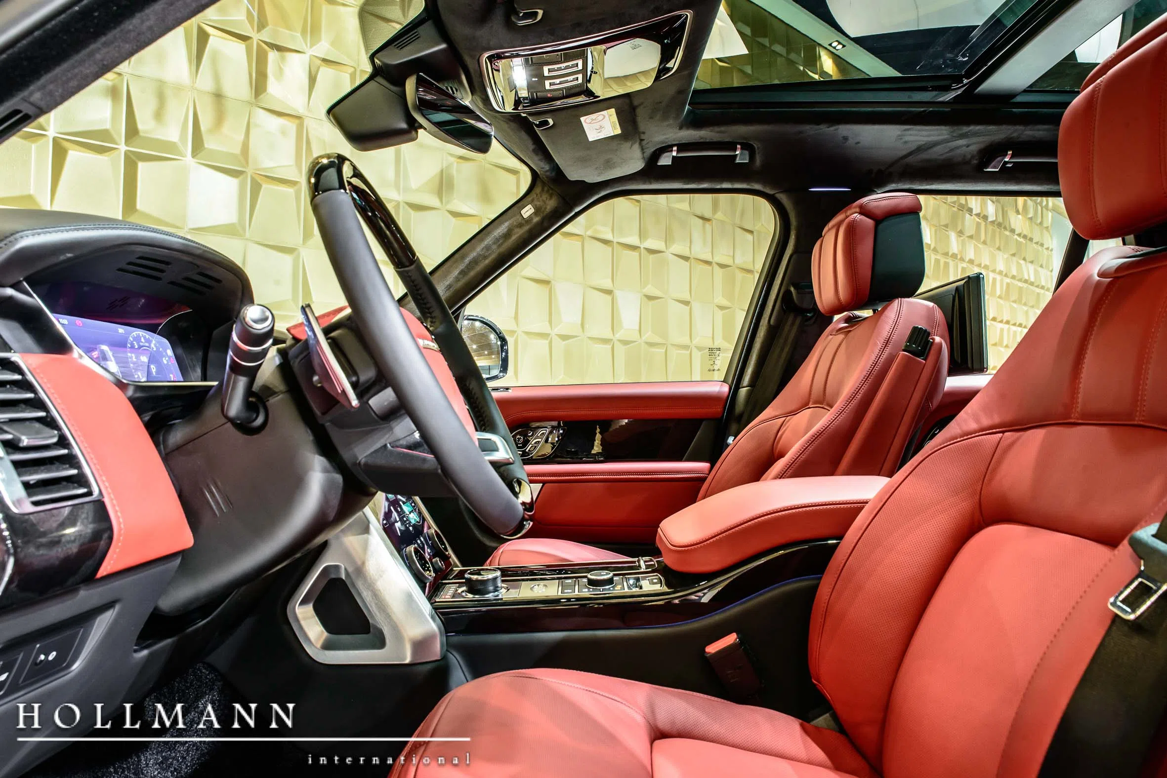 2018 Land Rover Range Rover interior, Ebony/Pimento / Pimento Seats