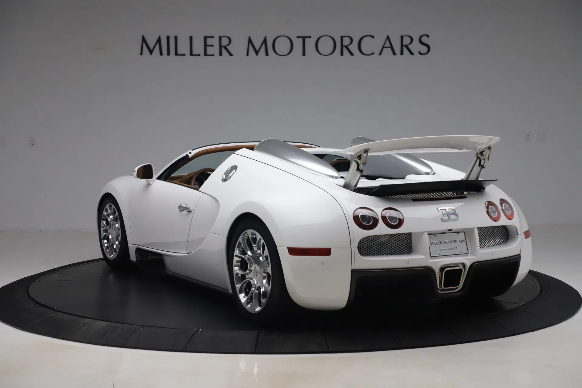 2011 Bugatti Veyron 16.4 Grand Sport for sale, exterior, White