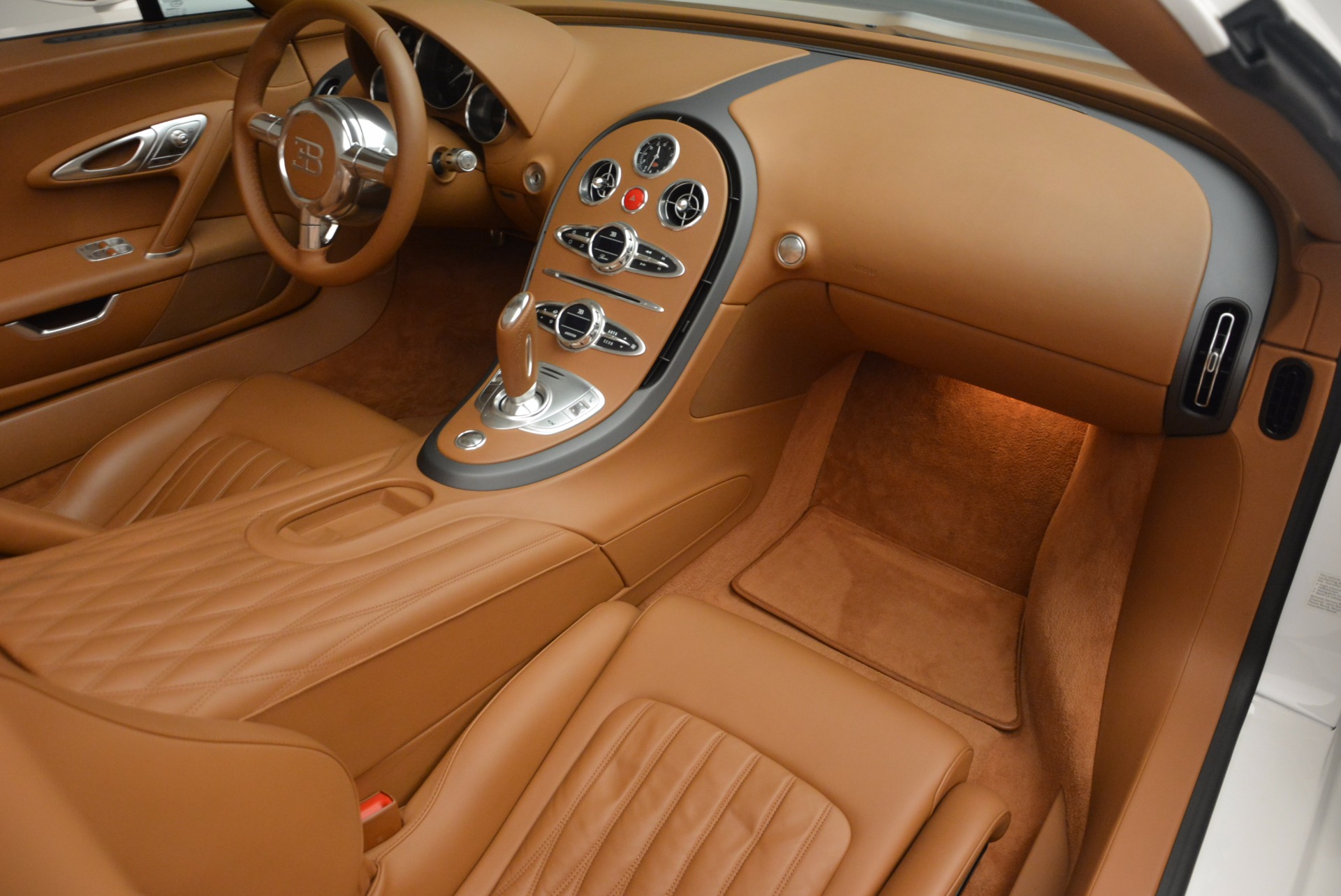 2011 Bugatti Veyron 16.4 Grand Sport, 16/20