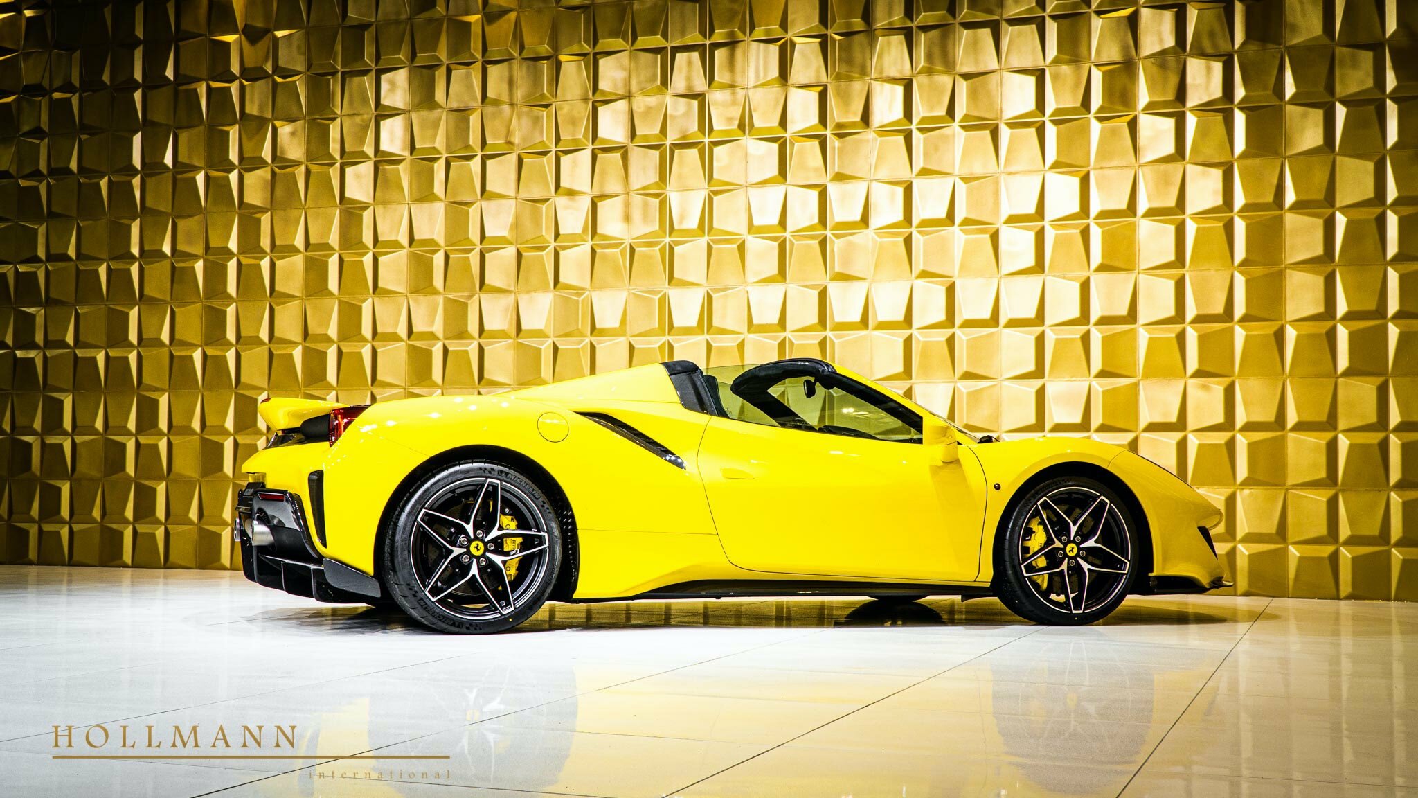 2020 Ferrari 488 Pista Spider, 4/20