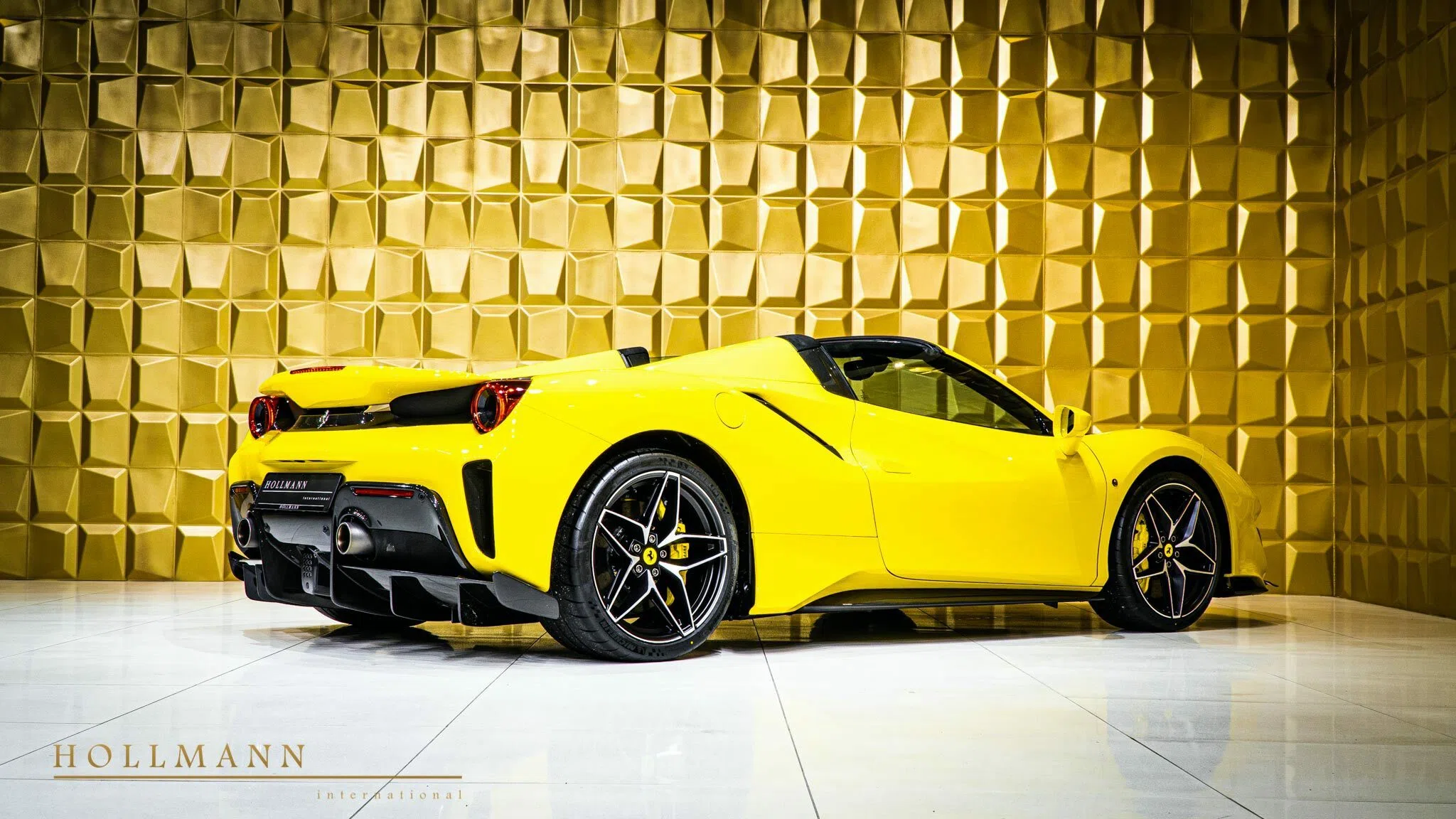 2020 Ferrari 488 Pista Spider for sale, exterior, Giallo Triplo Strato