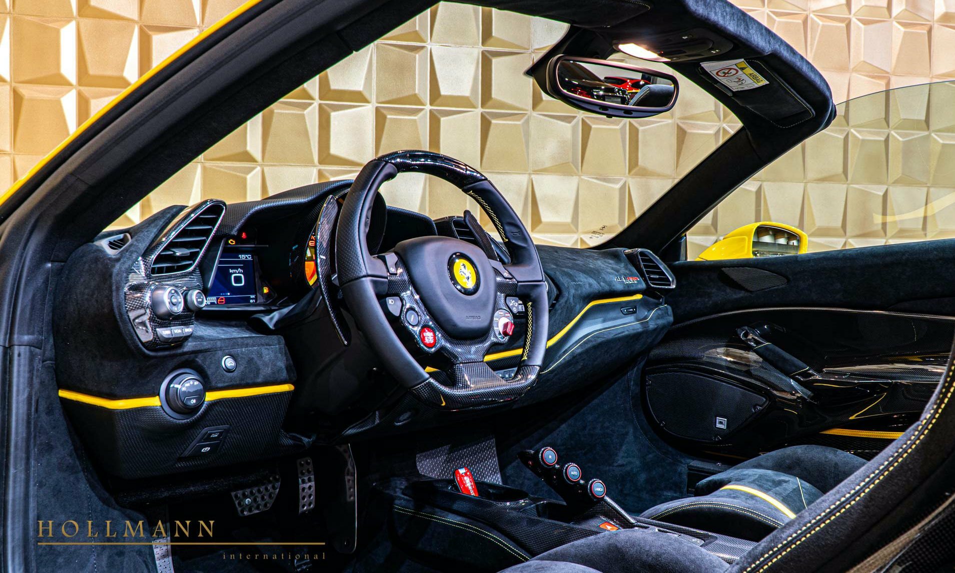 2020 Ferrari 488 Pista Spider, 11/20