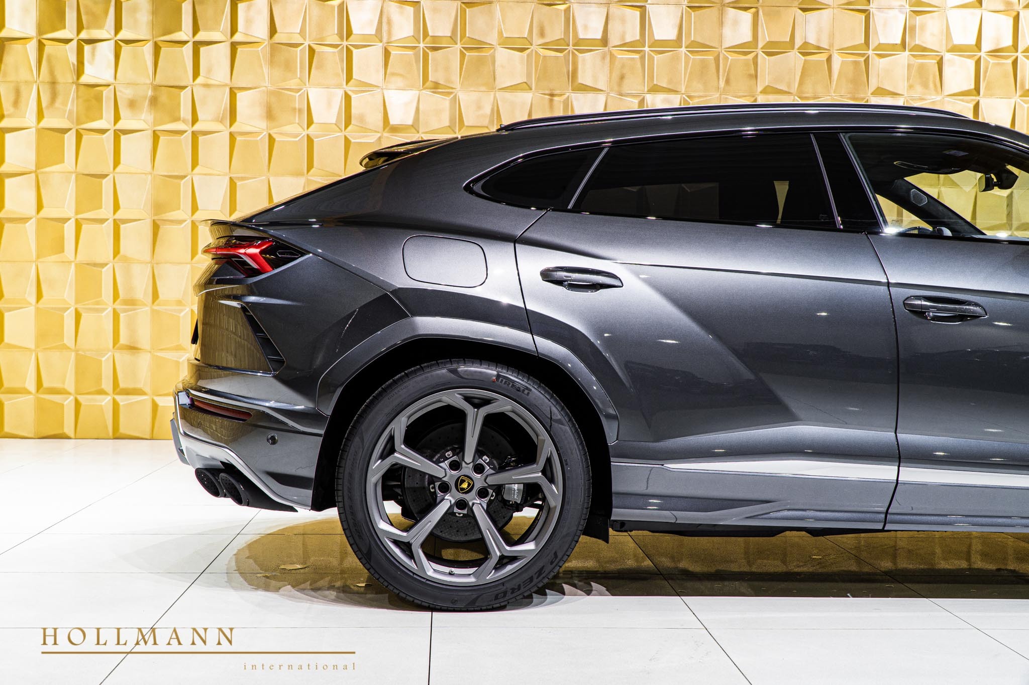2020 Lamborghini Urus, 7/20