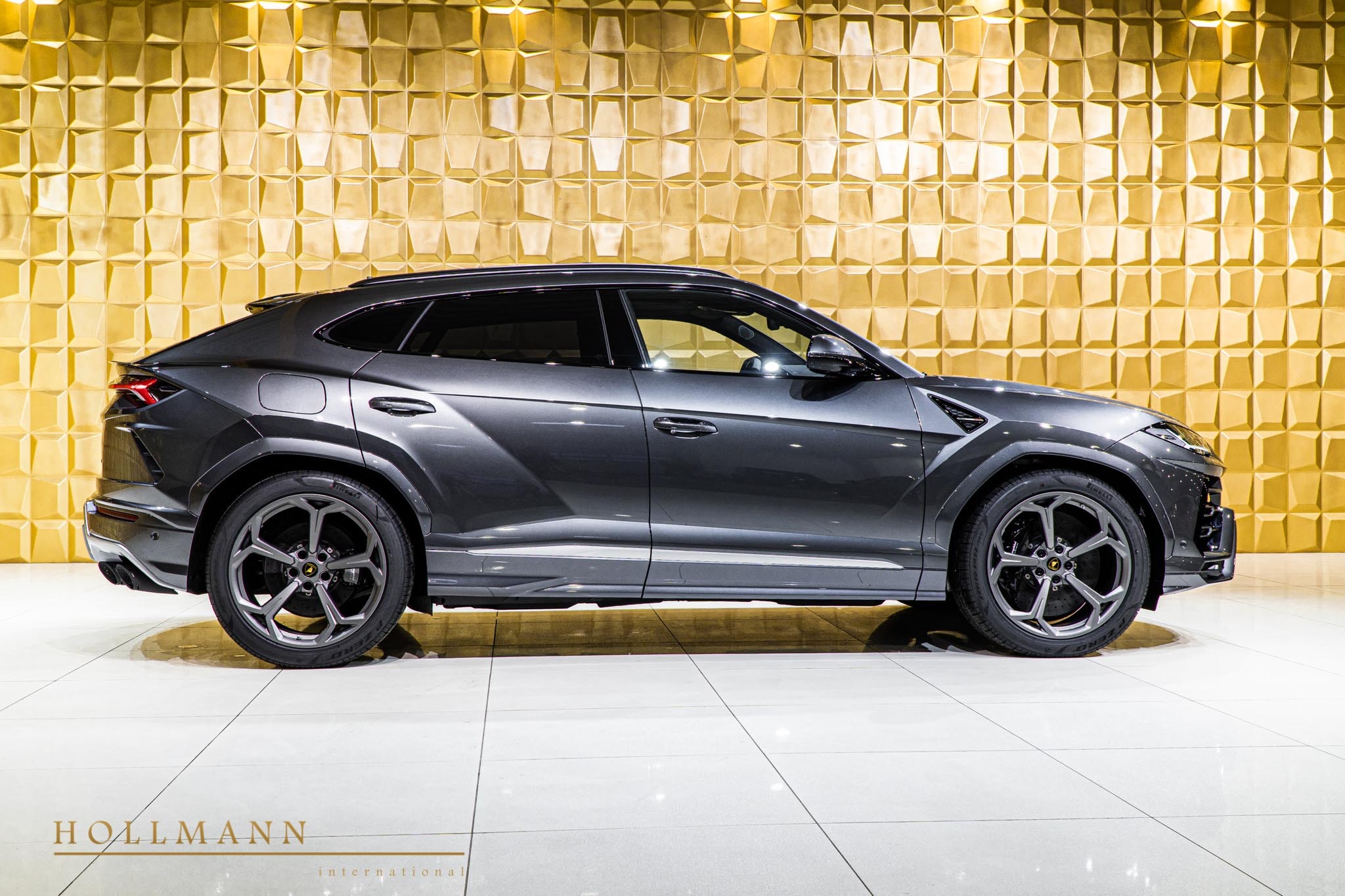 2020 Lamborghini Urus, 9/20