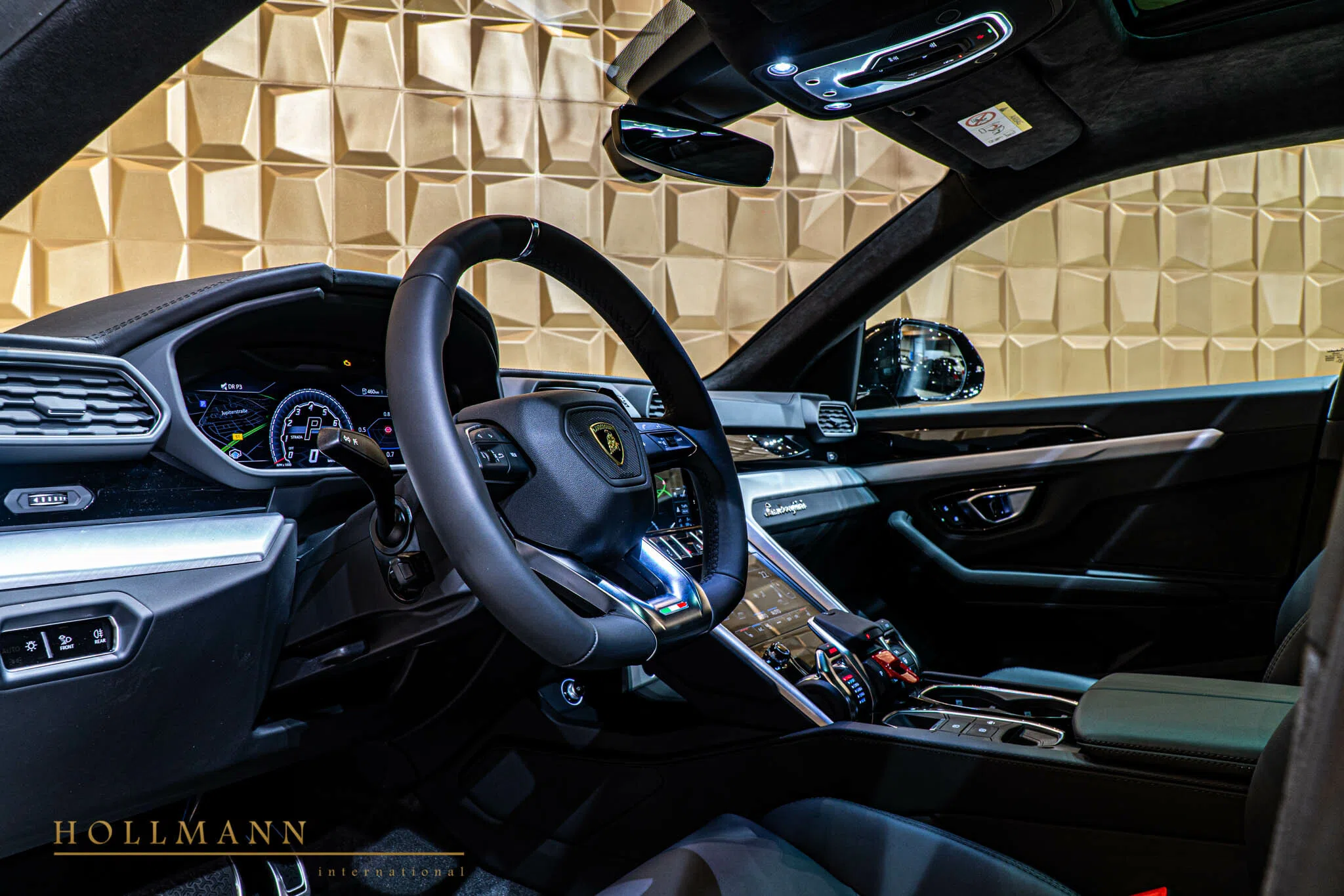 2020 Lamborghini Urus interior, dashboard, Leather Nero (Black)
