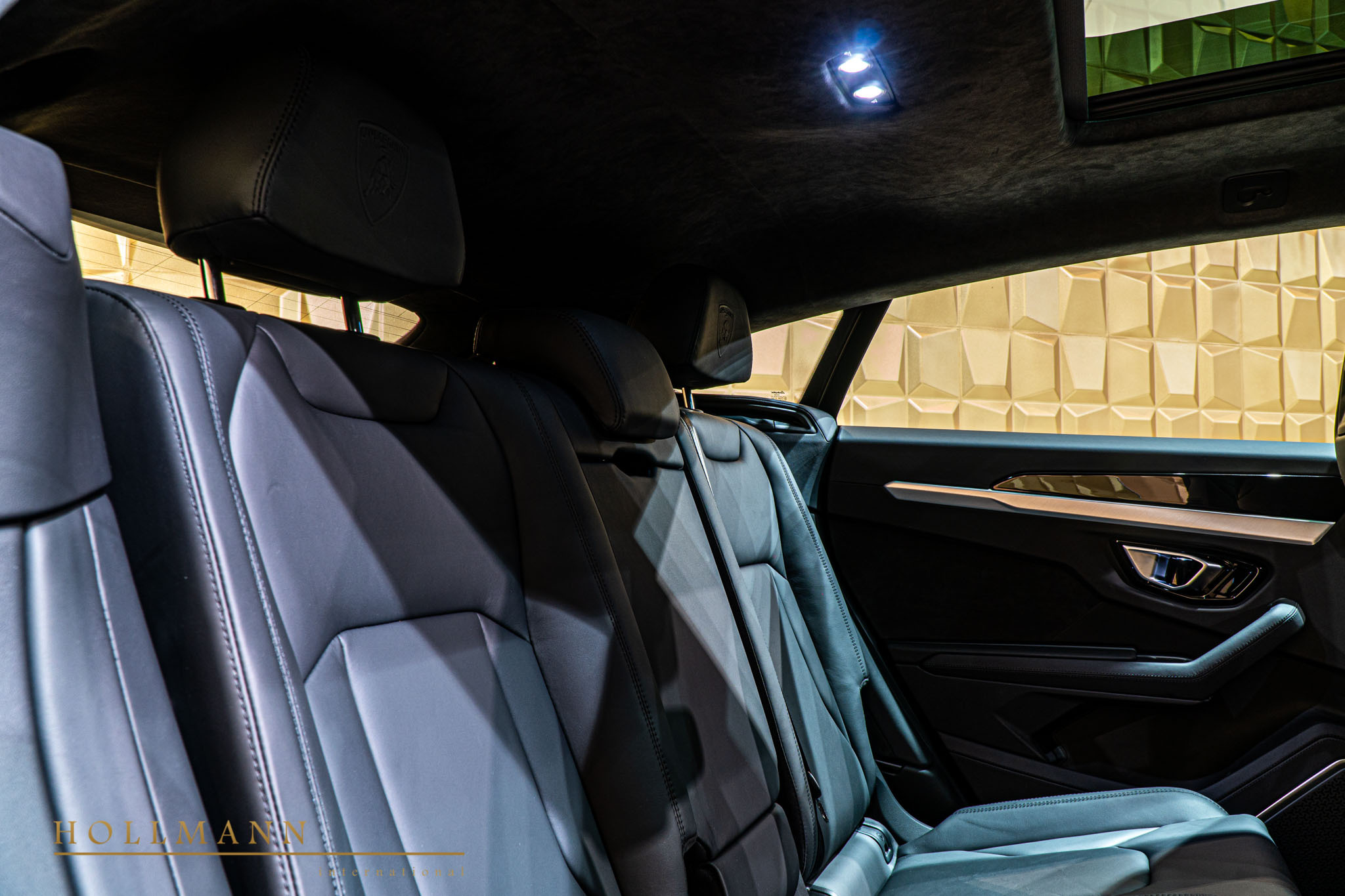 2020 Lamborghini Urus, 18/20