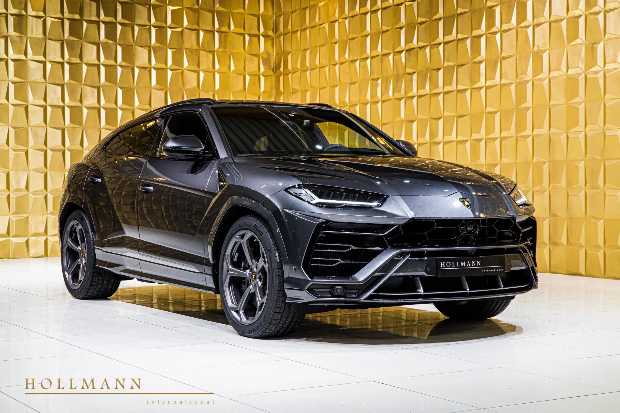 2020 Lamborghini Urus, 19/20