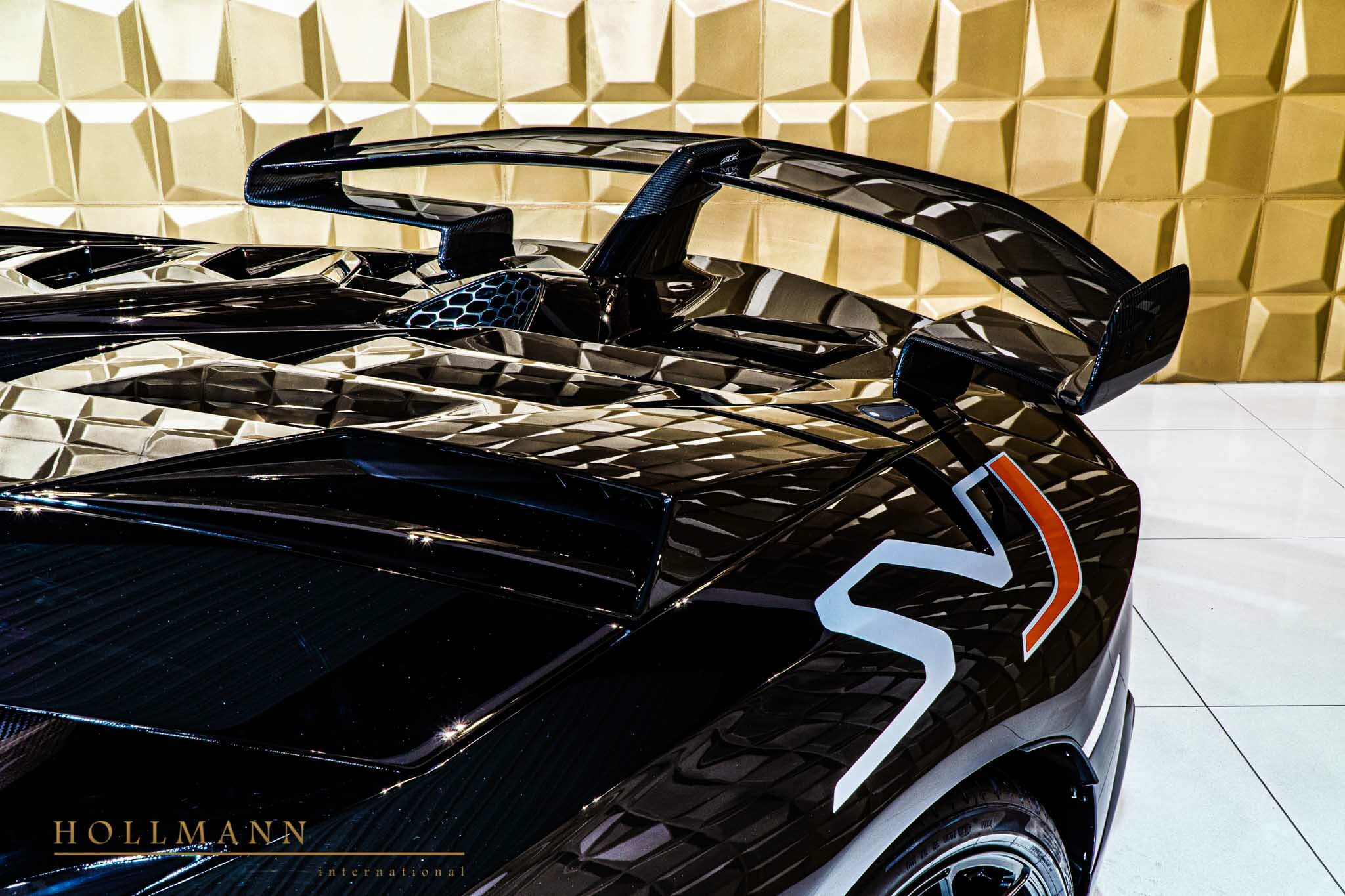 2020 Lamborghini Aventador SVJ Roadster, 15/17