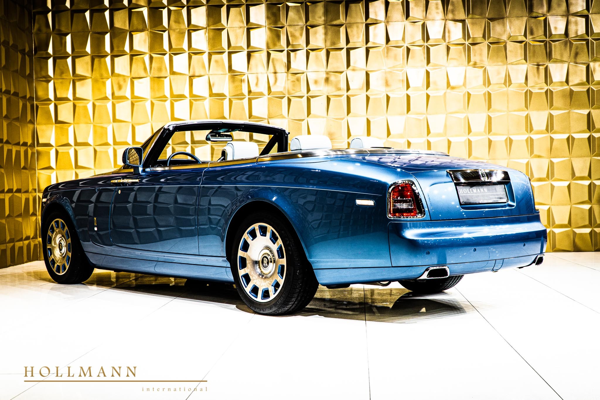 2016 Rolls-Royce Phantom Drophead Coupe Waterspeed Collection, 8/20