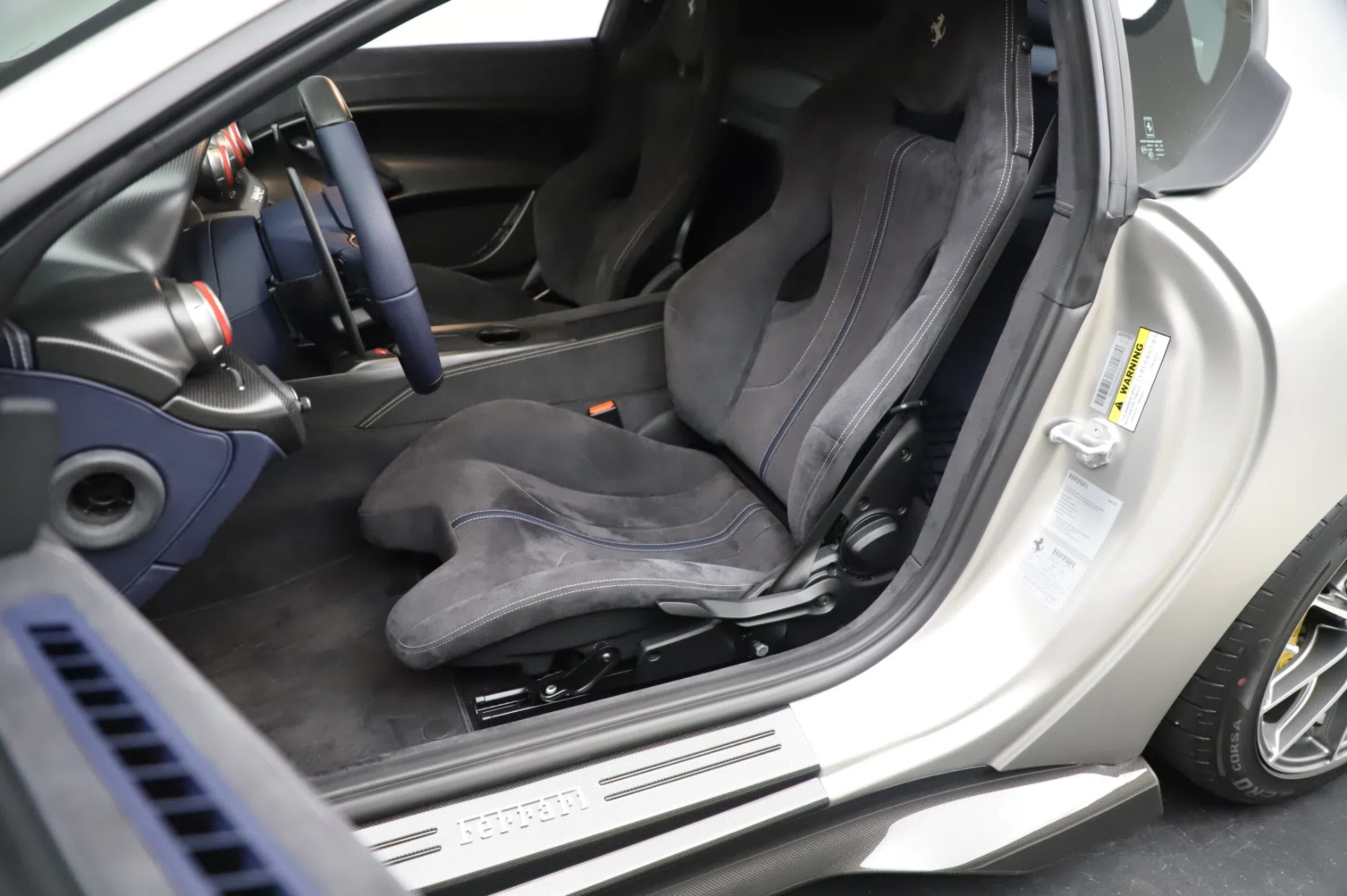 2016 Ferrari F12 TDF interior, seats, Alluminio Opaco