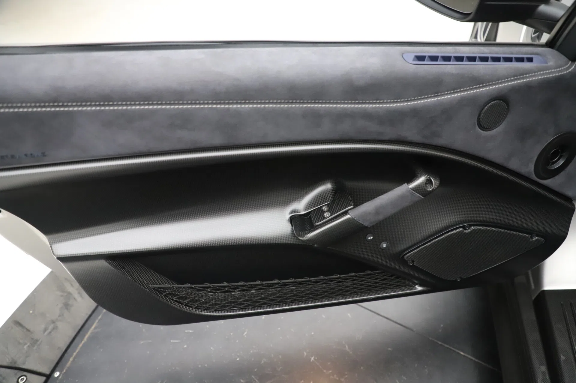 2016 Ferrari F12 TDF interior, door panel, Alluminio Opaco