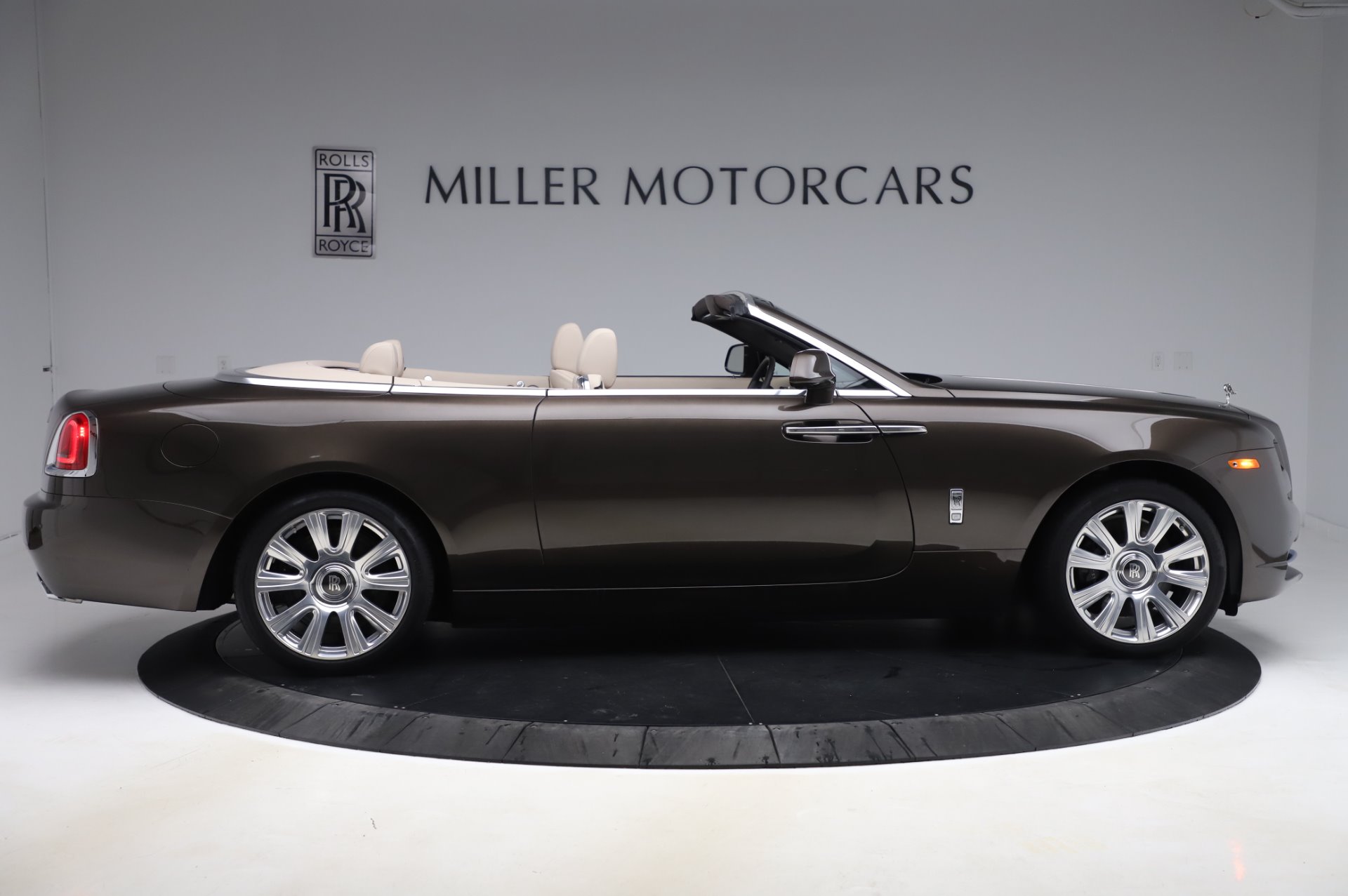 2017 Rolls-Royce Dawn, 7/20