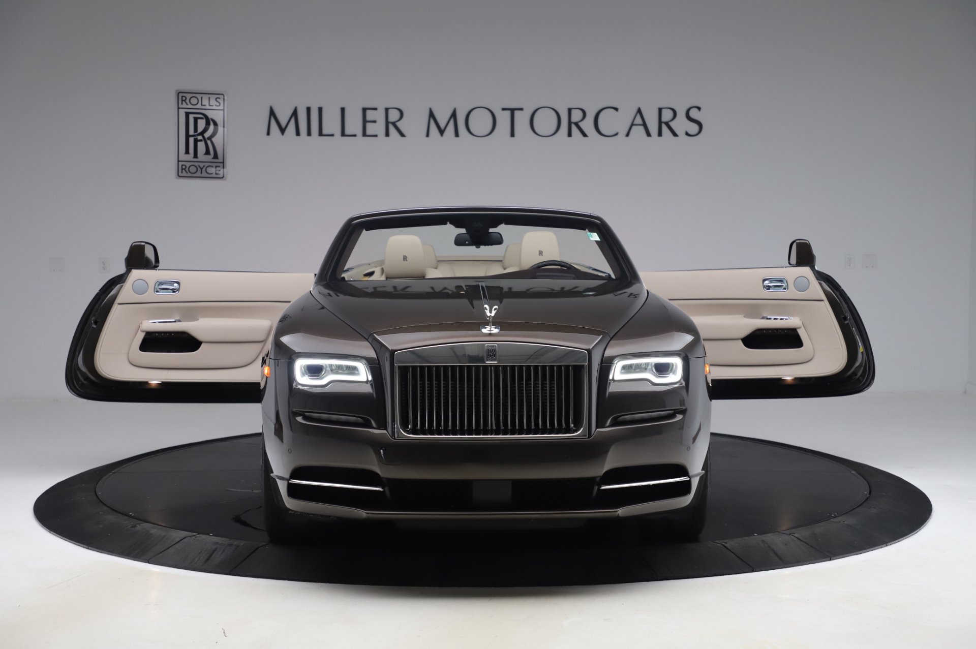 2017 Rolls-Royce Dawn, 9/20