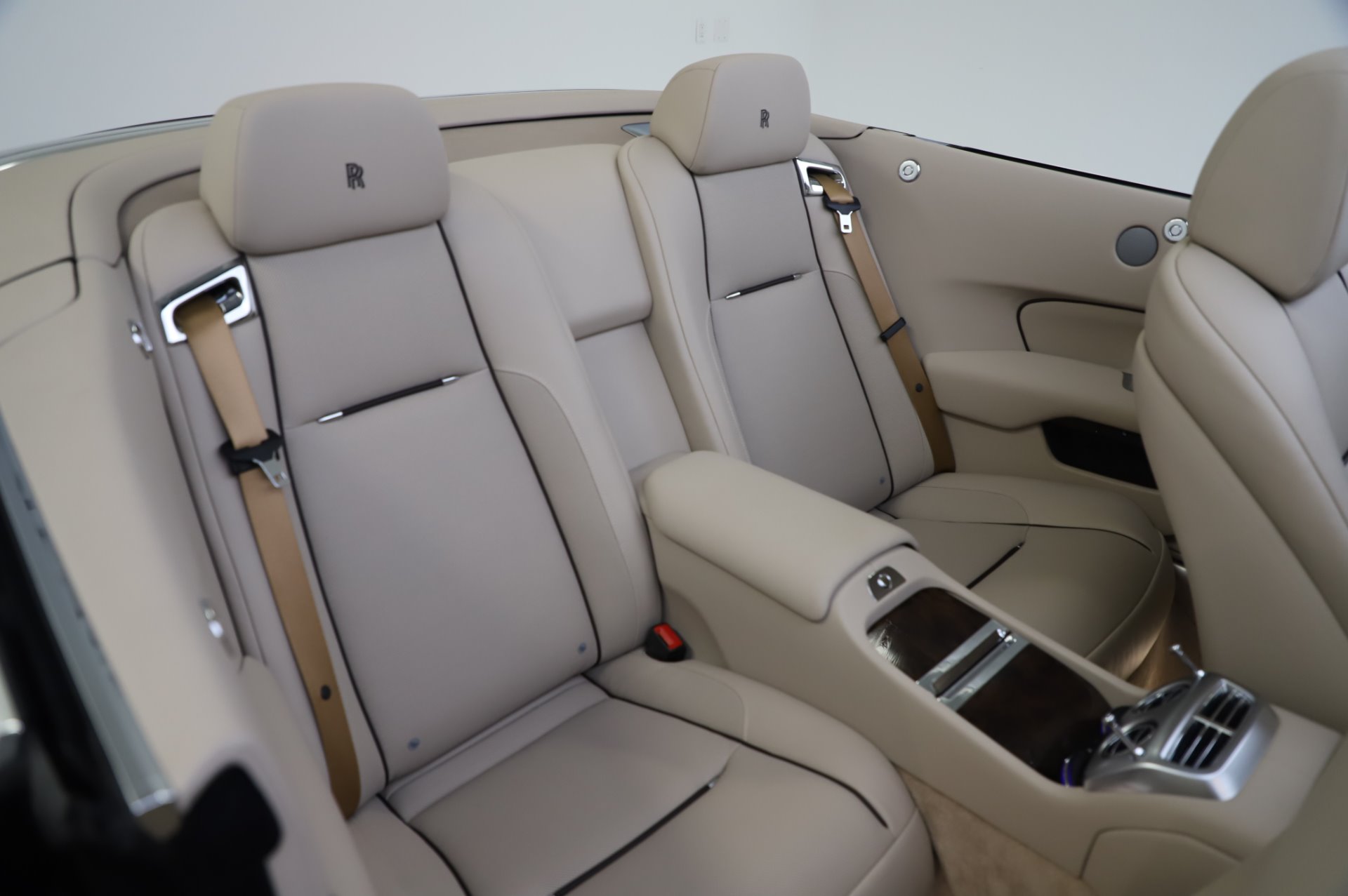2017 Rolls-Royce Dawn, 16/20