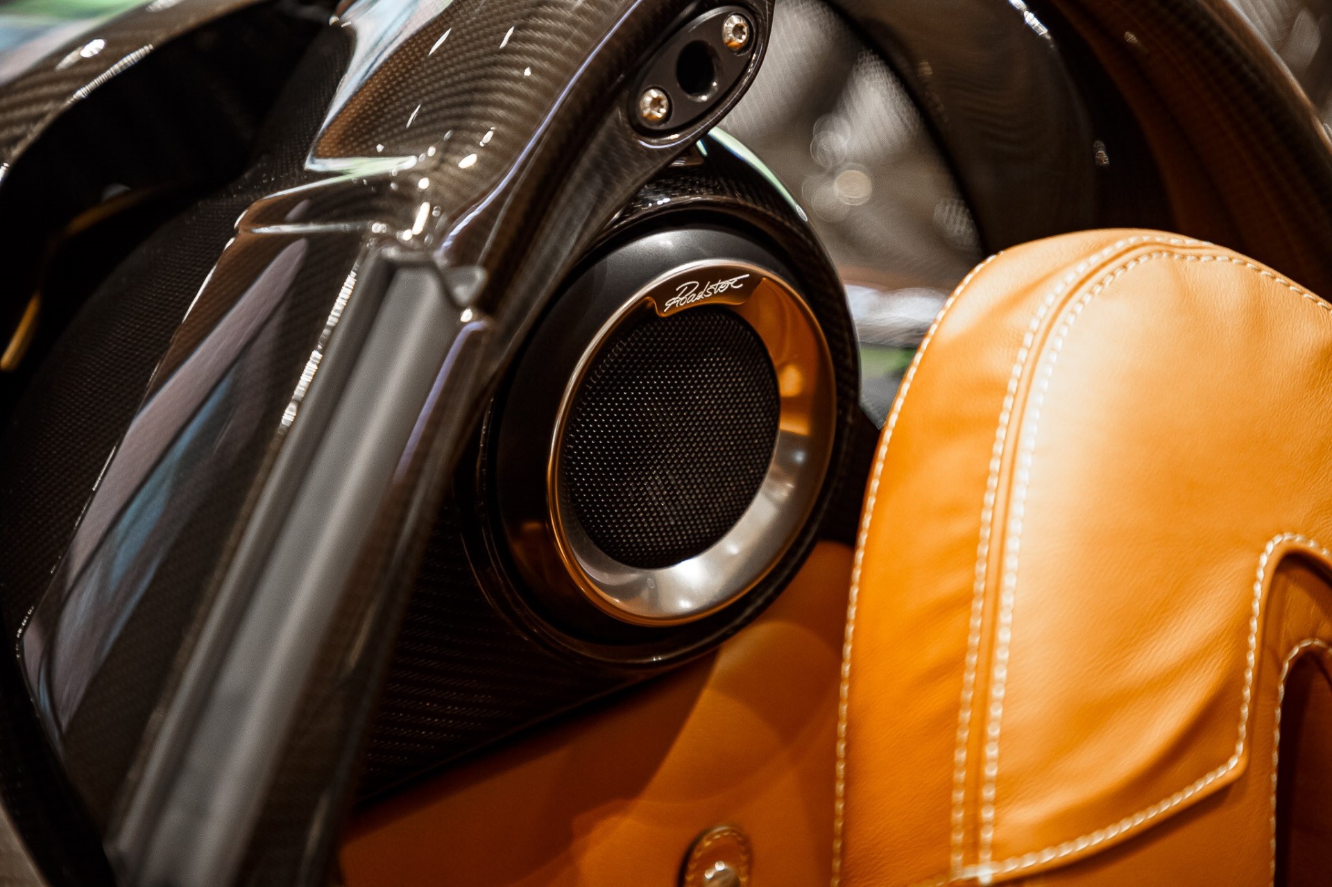 2017 Pagani Huayra Roadster Roadster, 15/20