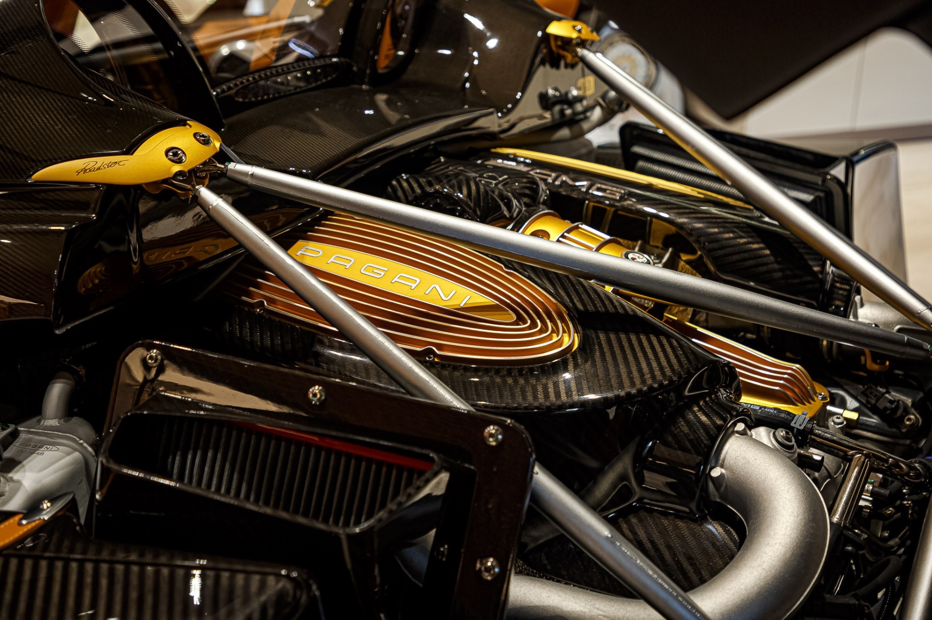 2017 Pagani Huayra Roadster Roadster, 16/20