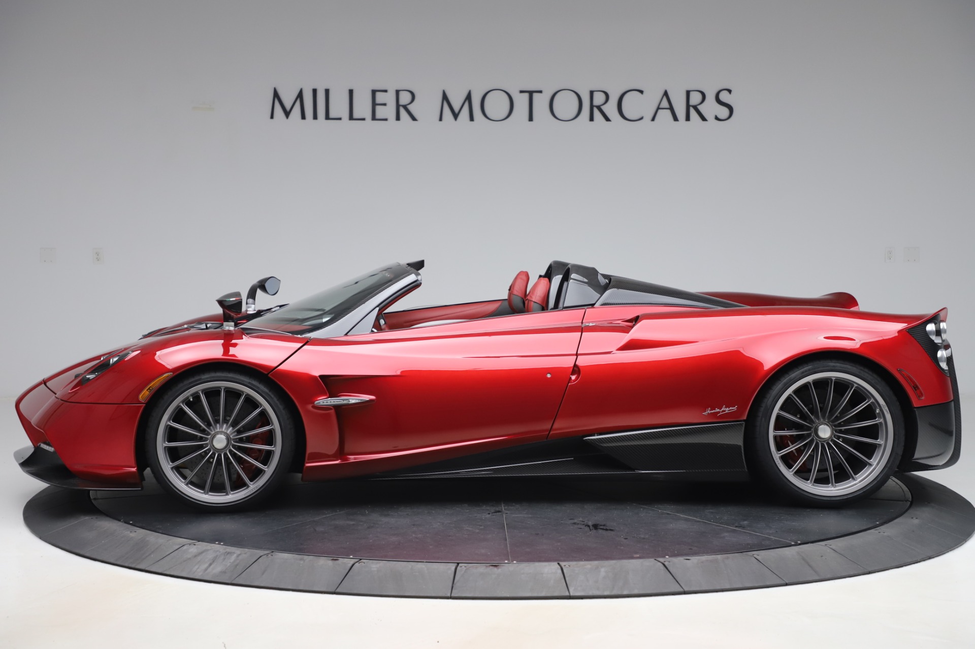 2017 Pagani Huayra Roadster, 2/20