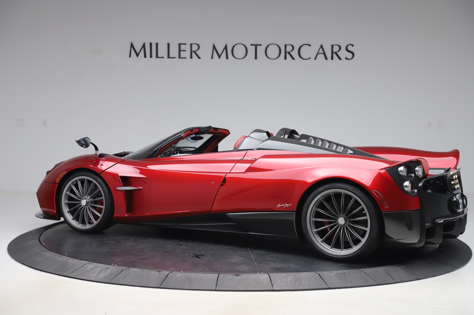 2017 Pagani Huayra Roadster, 3/20
