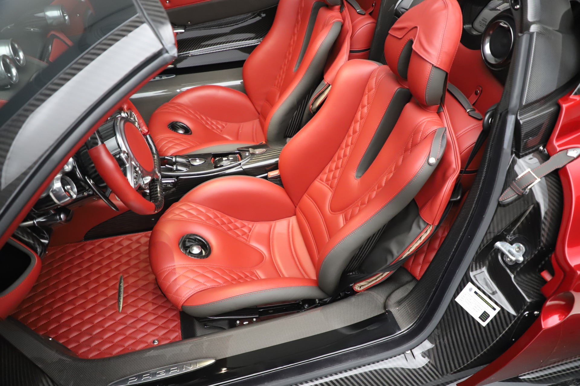 2017 Pagani Huayra Roadster, 16/20