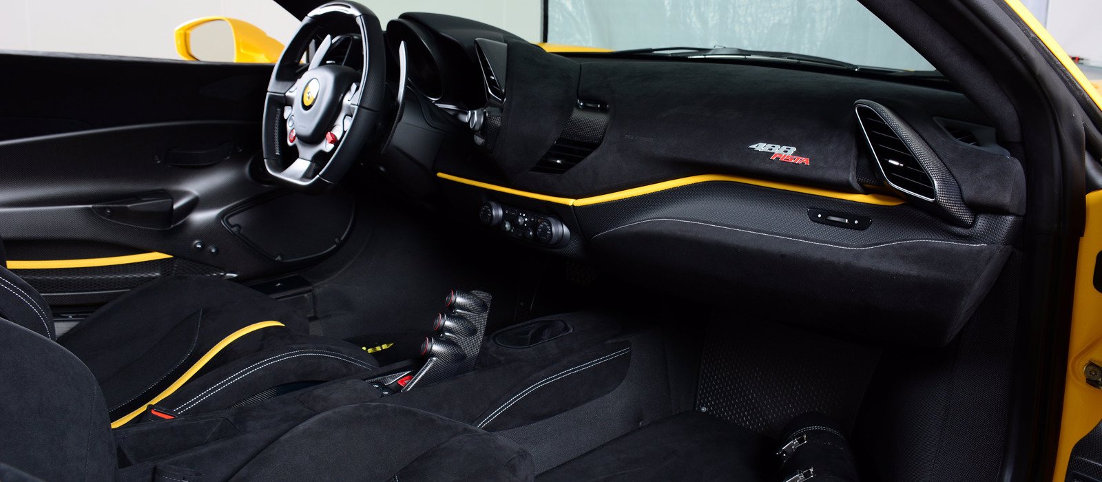 2020 Ferrari 488 Pista, 18/18