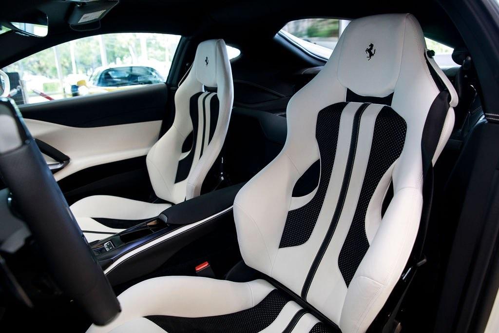 2020 Ferrari 812 Superfast, 2/20