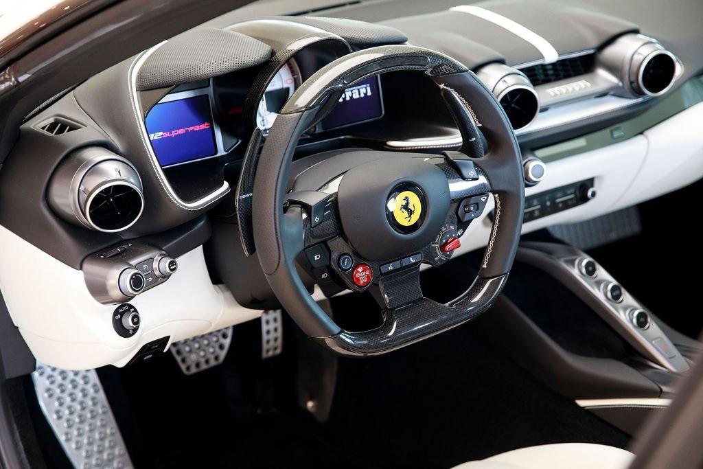 2020 Ferrari 812 Superfast, 3/20
