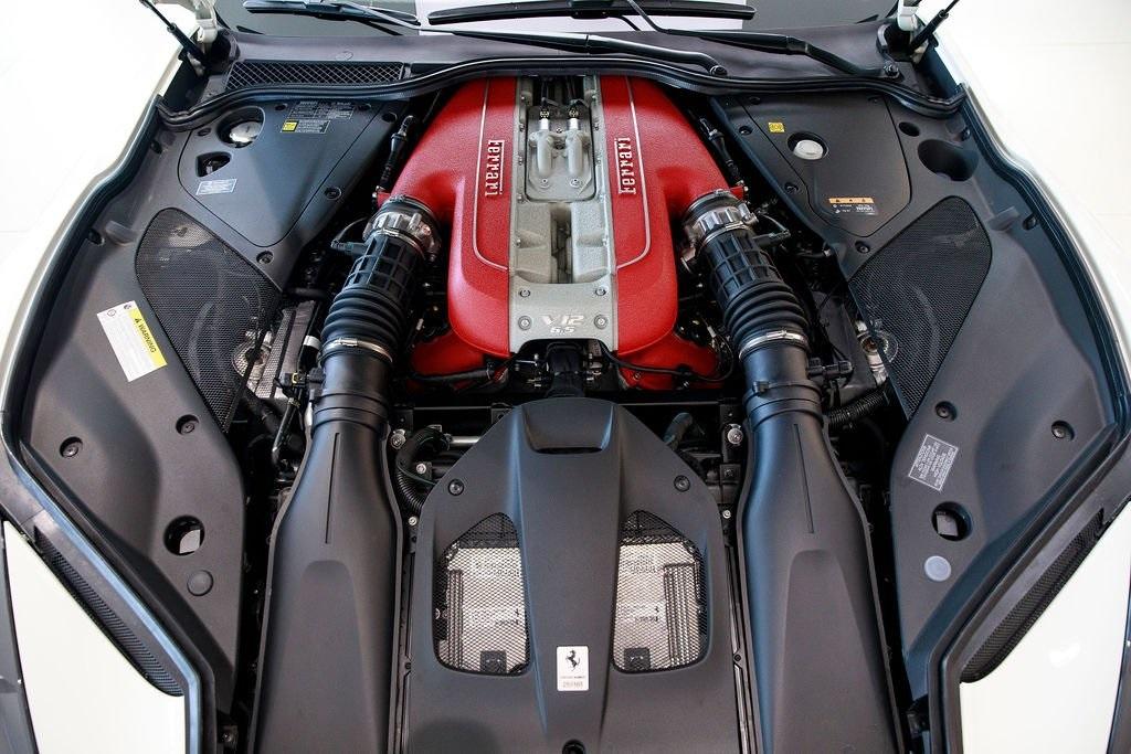 2020 Ferrari 812 Superfast, 5/20