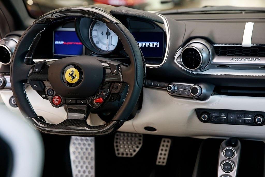 2020 Ferrari 812 Superfast, 10/20