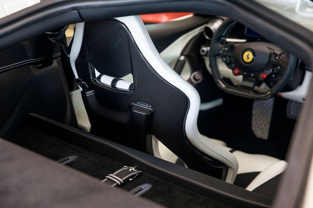 2020 Ferrari 812 Superfast, 13/20