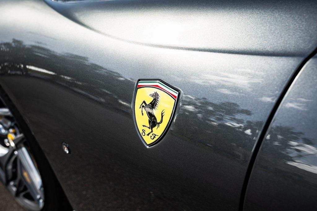 2019 Ferrari 812 Superfast, 10/20
