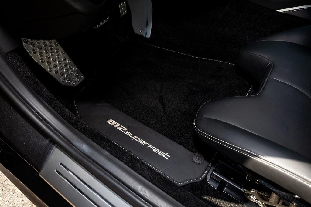 2019 Ferrari 812 Superfast, 14/20