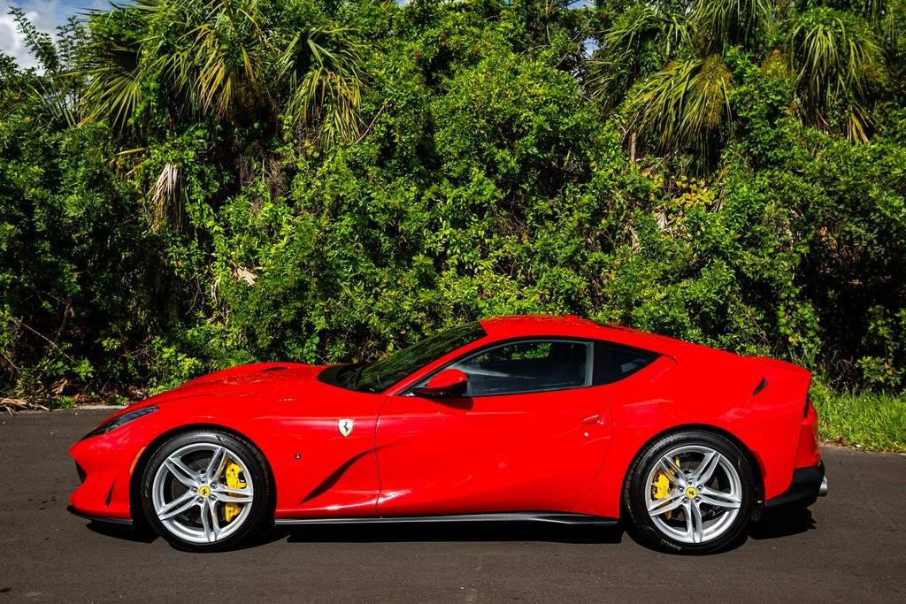2019 Ferrari 812 Superfast, 3/20