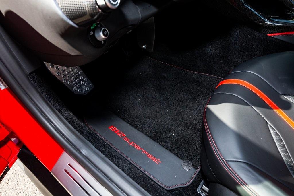 2019 Ferrari 812 Superfast, 14/20