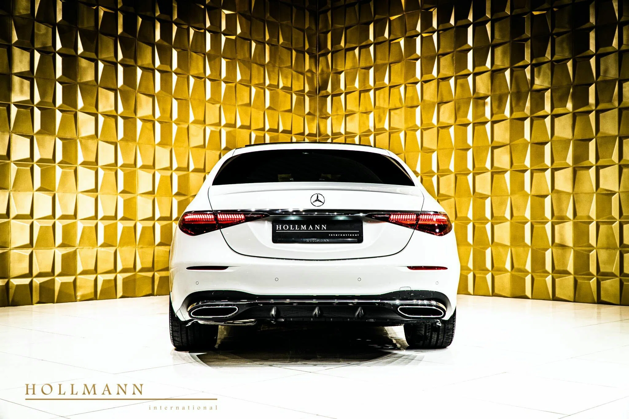 2020 Mercedes-Benz S 500 4M Long MY2021, rear three-quarter view, Diamond White