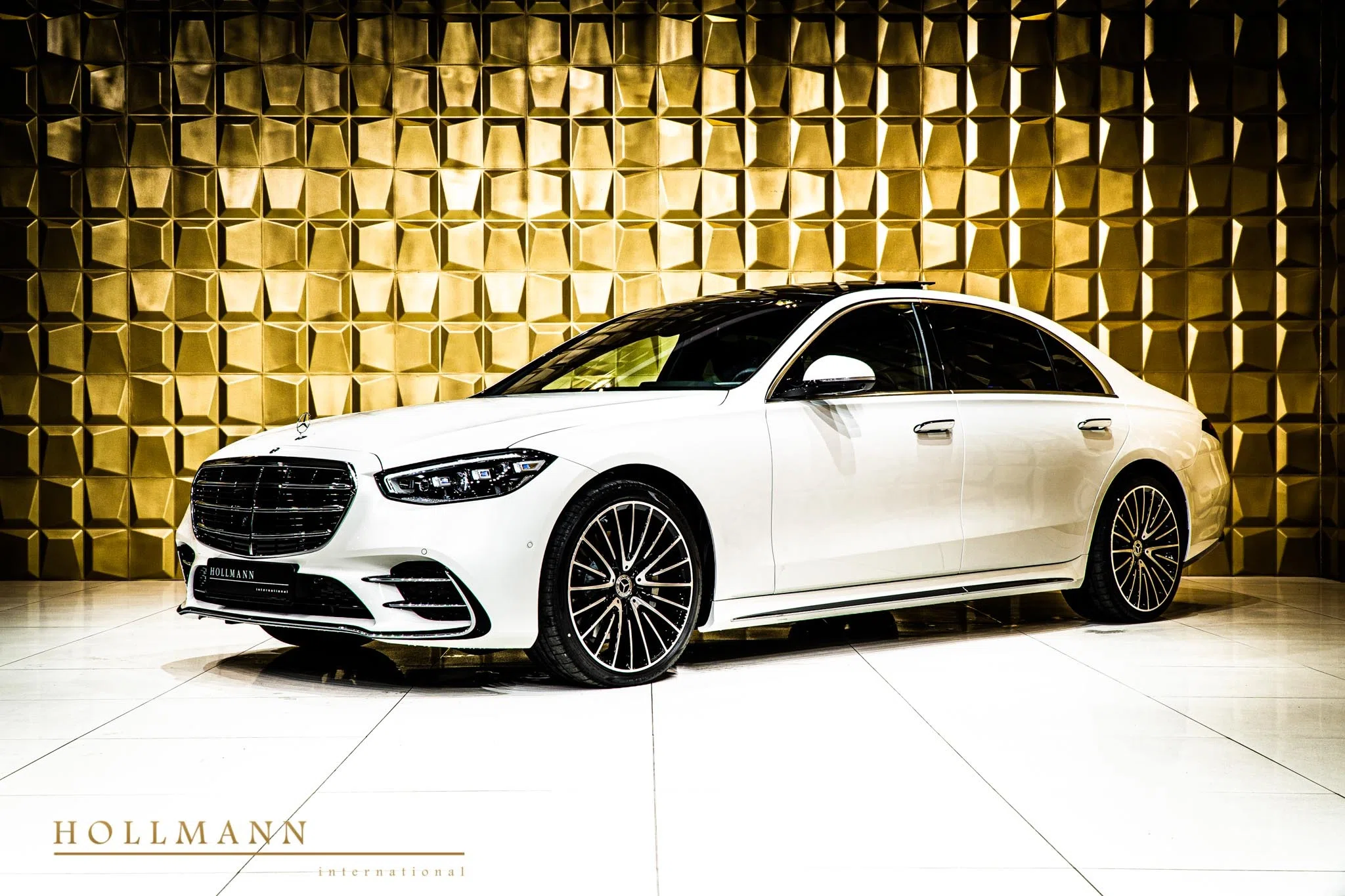 2020 Mercedes-Benz S 500 4M Long MY2021 for sale, front three-quarter view, Diamond White