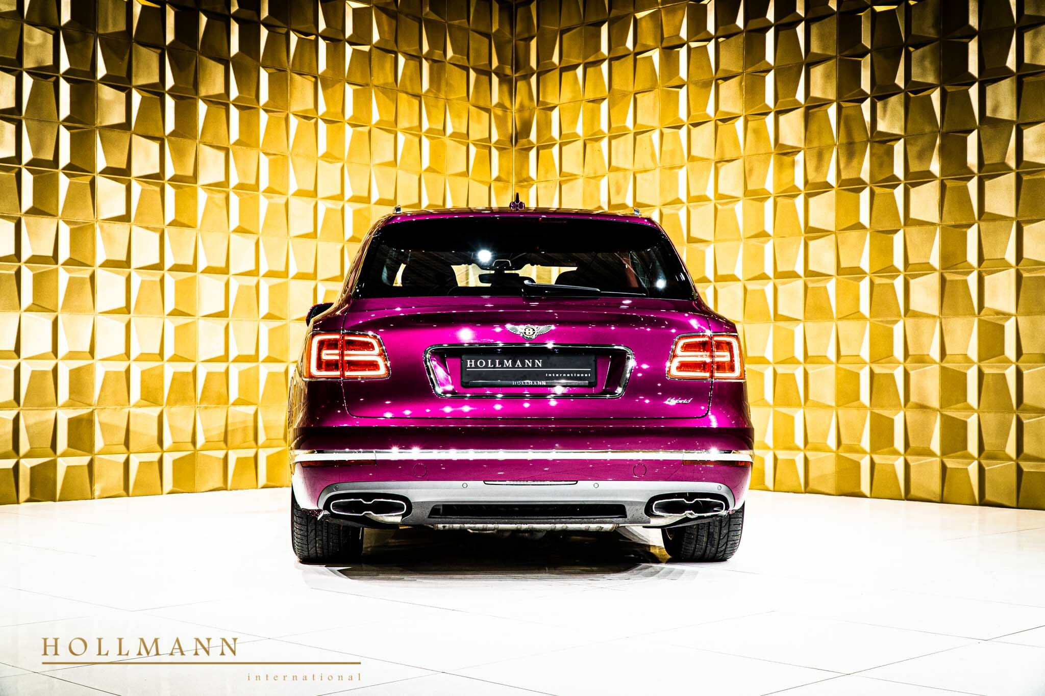 2020 Bentley Bentayga Hybrid, 4/20