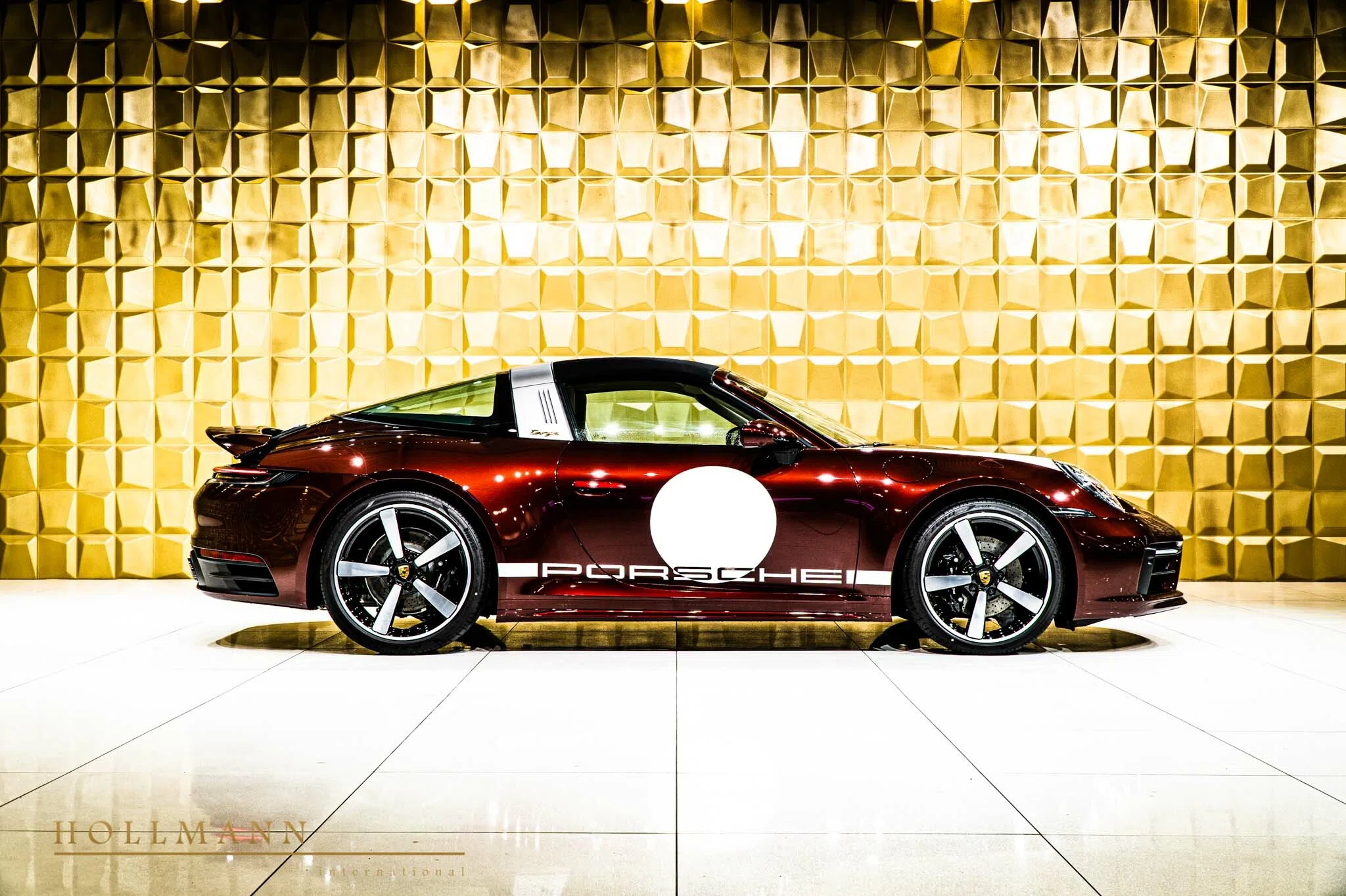 2020 Porsche 911 Targa 4S Heritage Design Edition for sale, exterior, Cherrymetallic