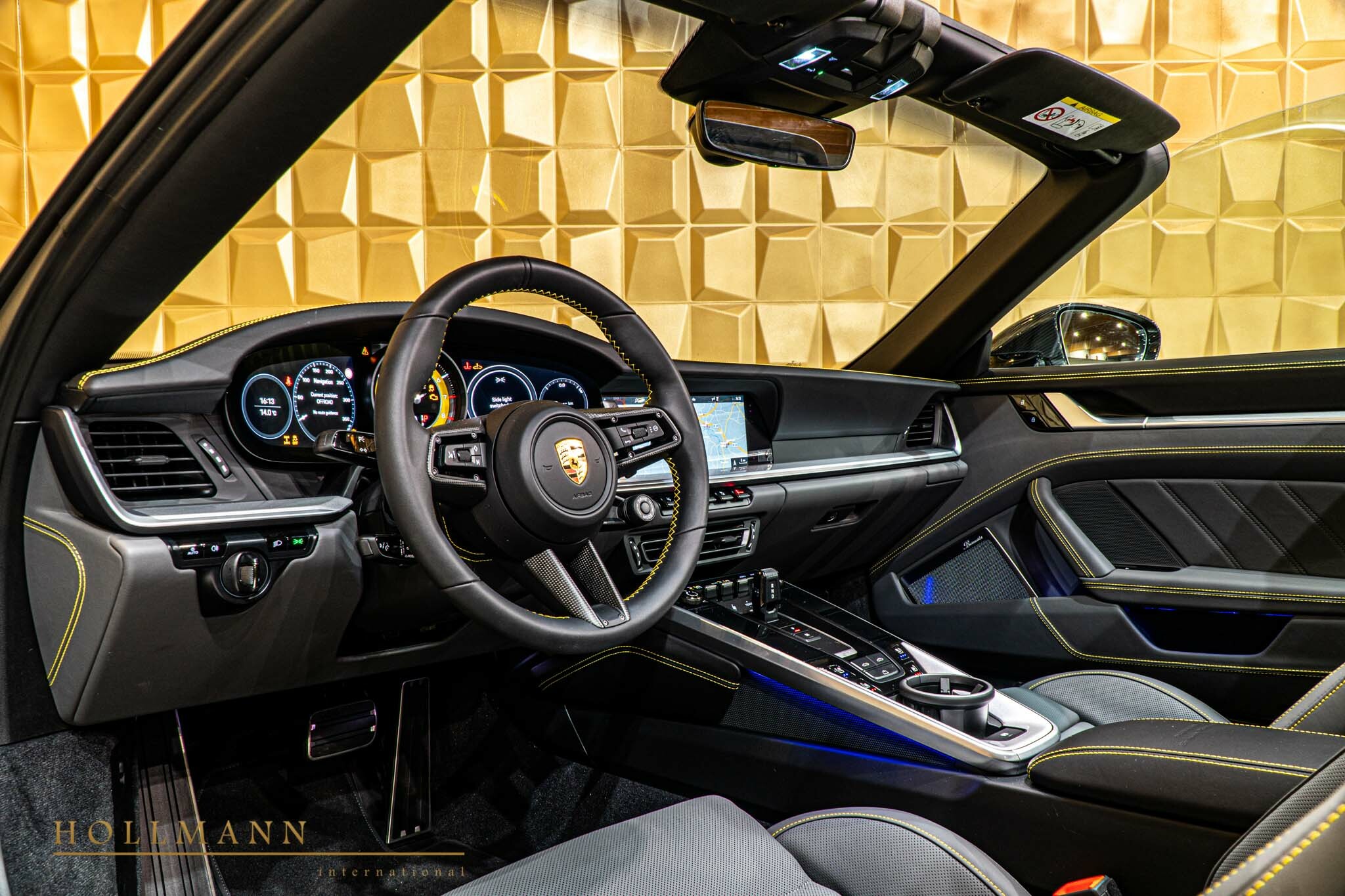 2020 Porsche 911 Turbo S Cabriolet, 8/18