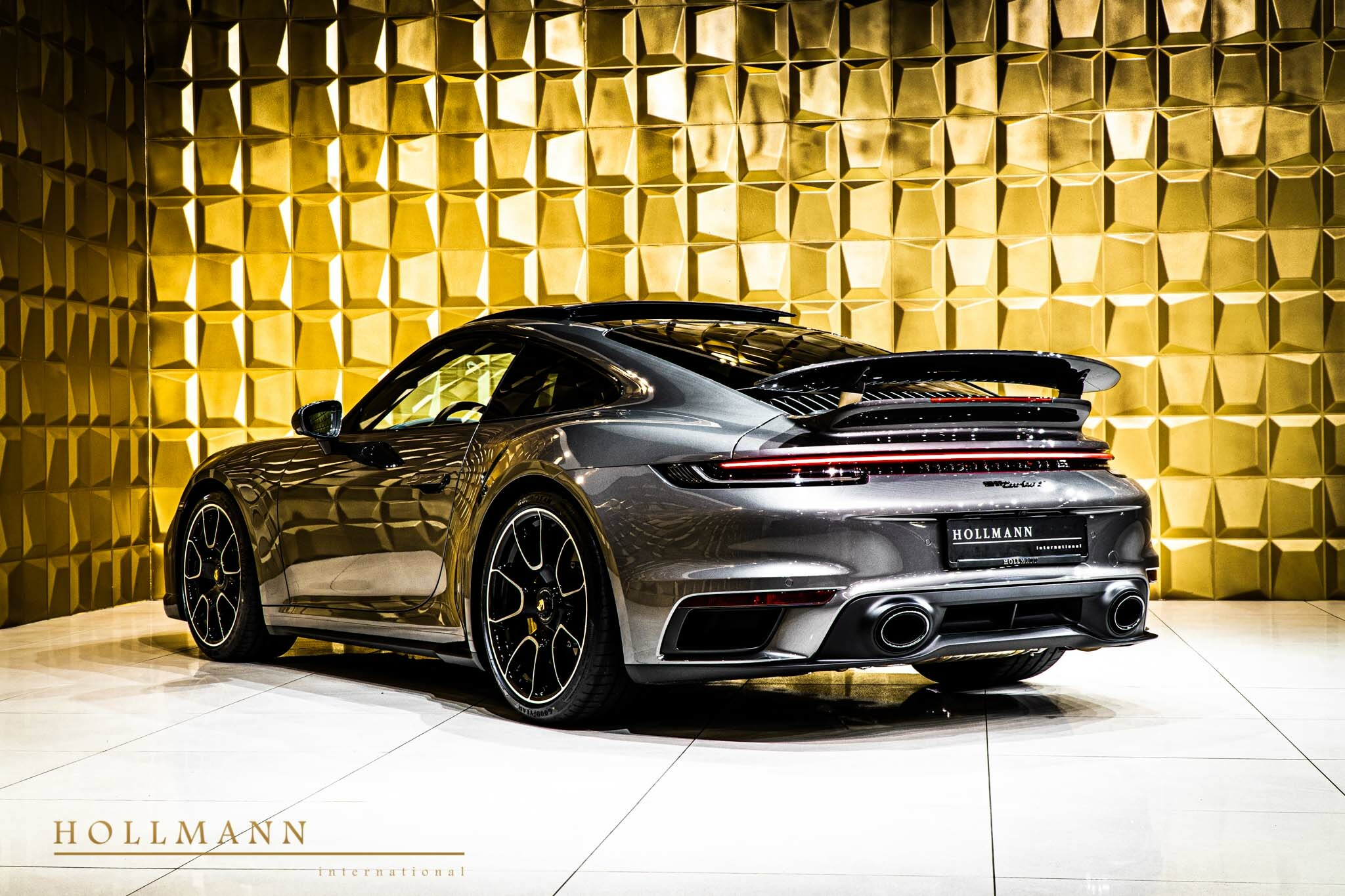 2020 Porsche 911 Turbo S Coupe