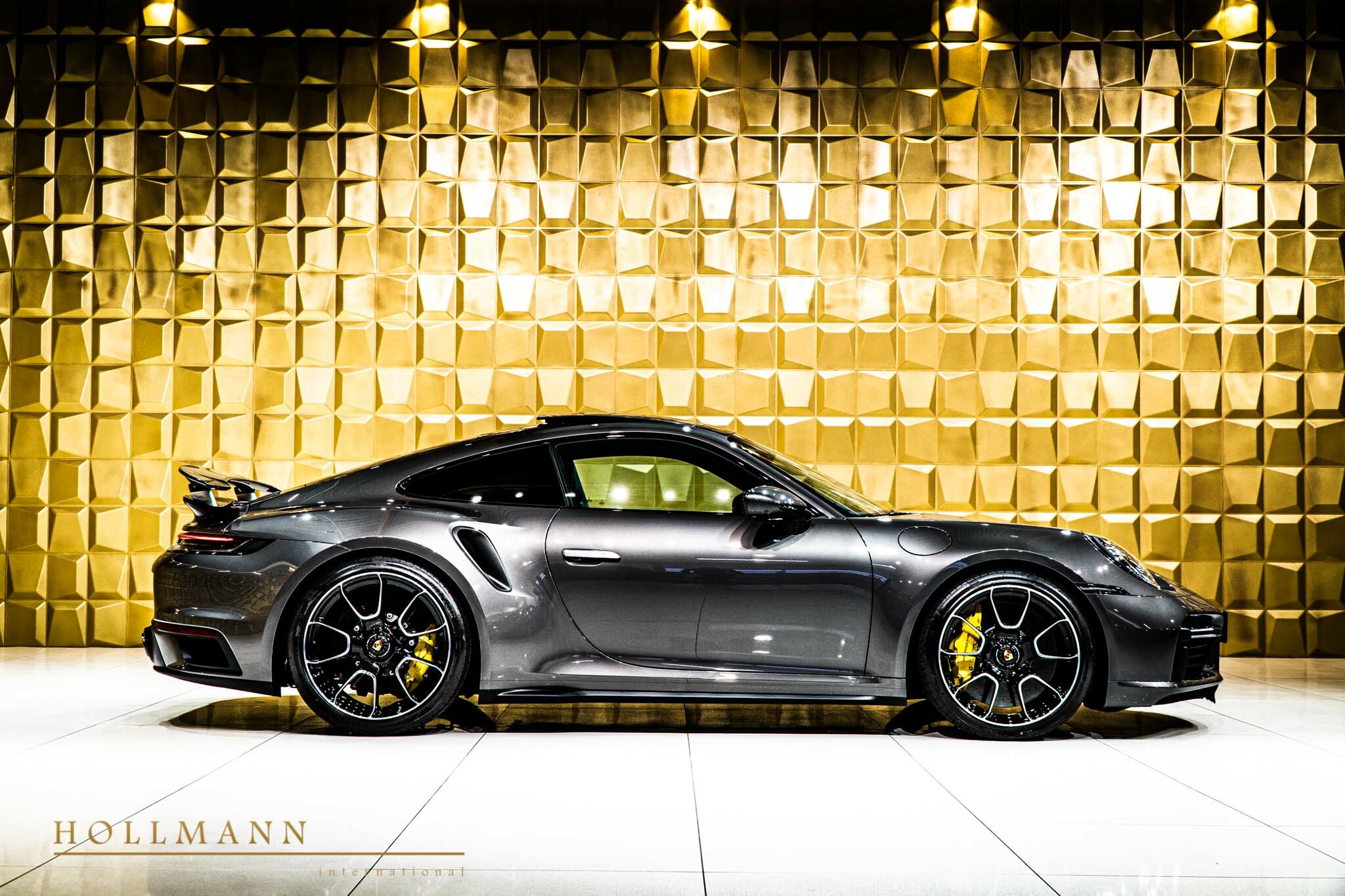 2020 Porsche 911 Turbo S Coupe, 8/20