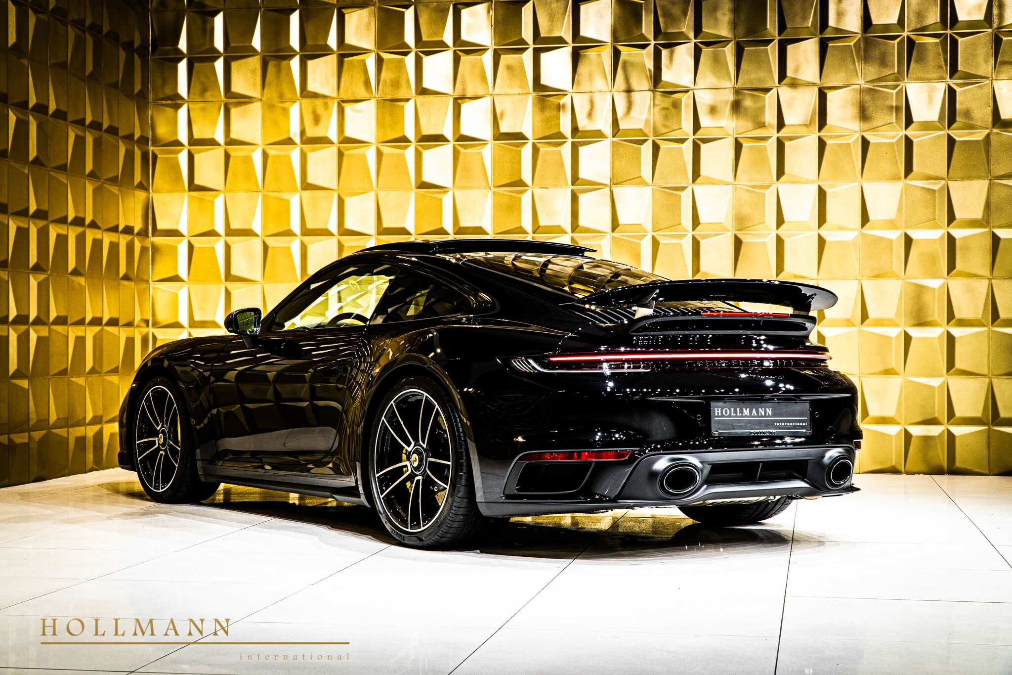2020 Porsche 911 Turbo S Coupe